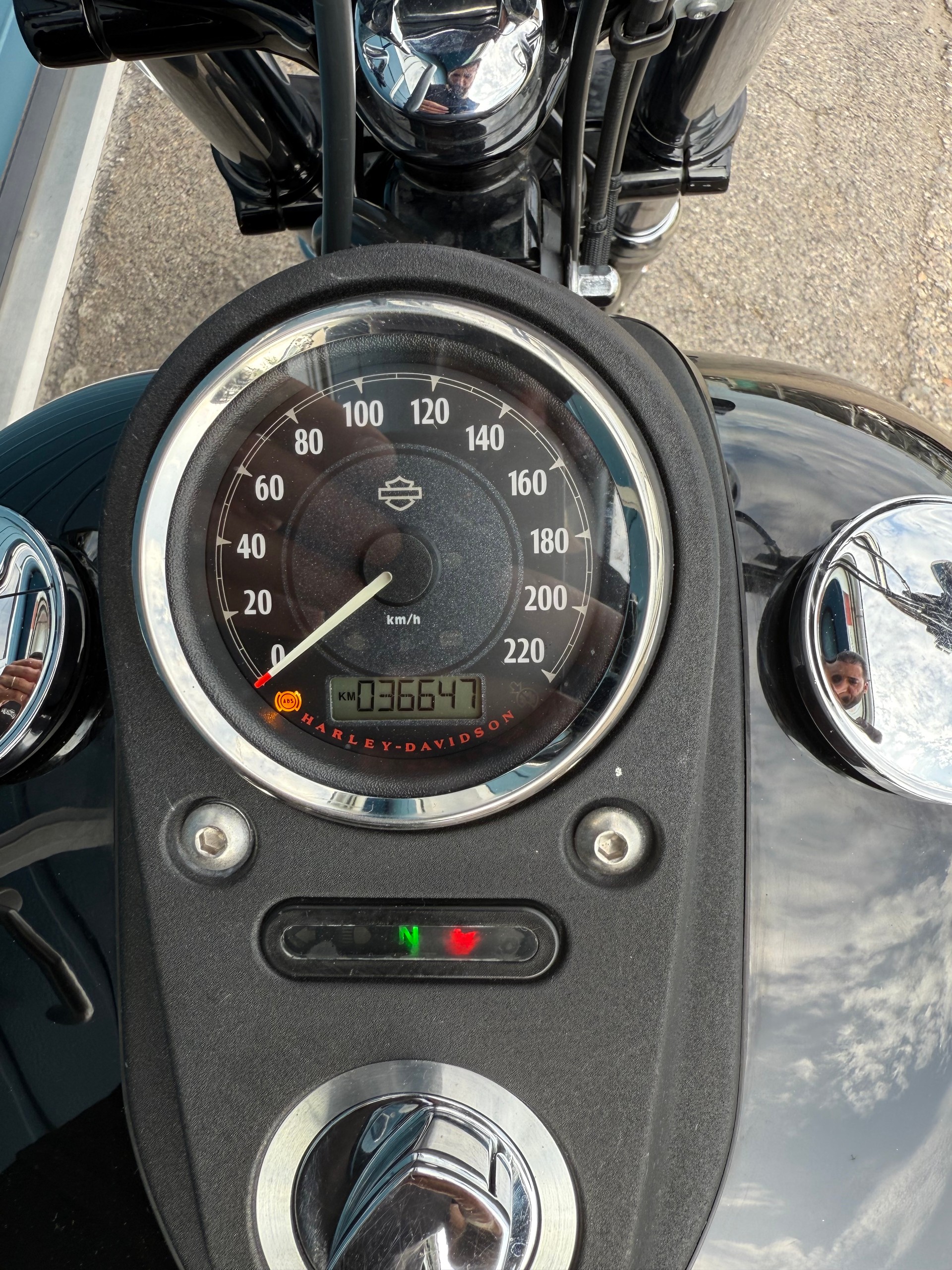HARLEY-DAVIDSON Street Bob-image-4
