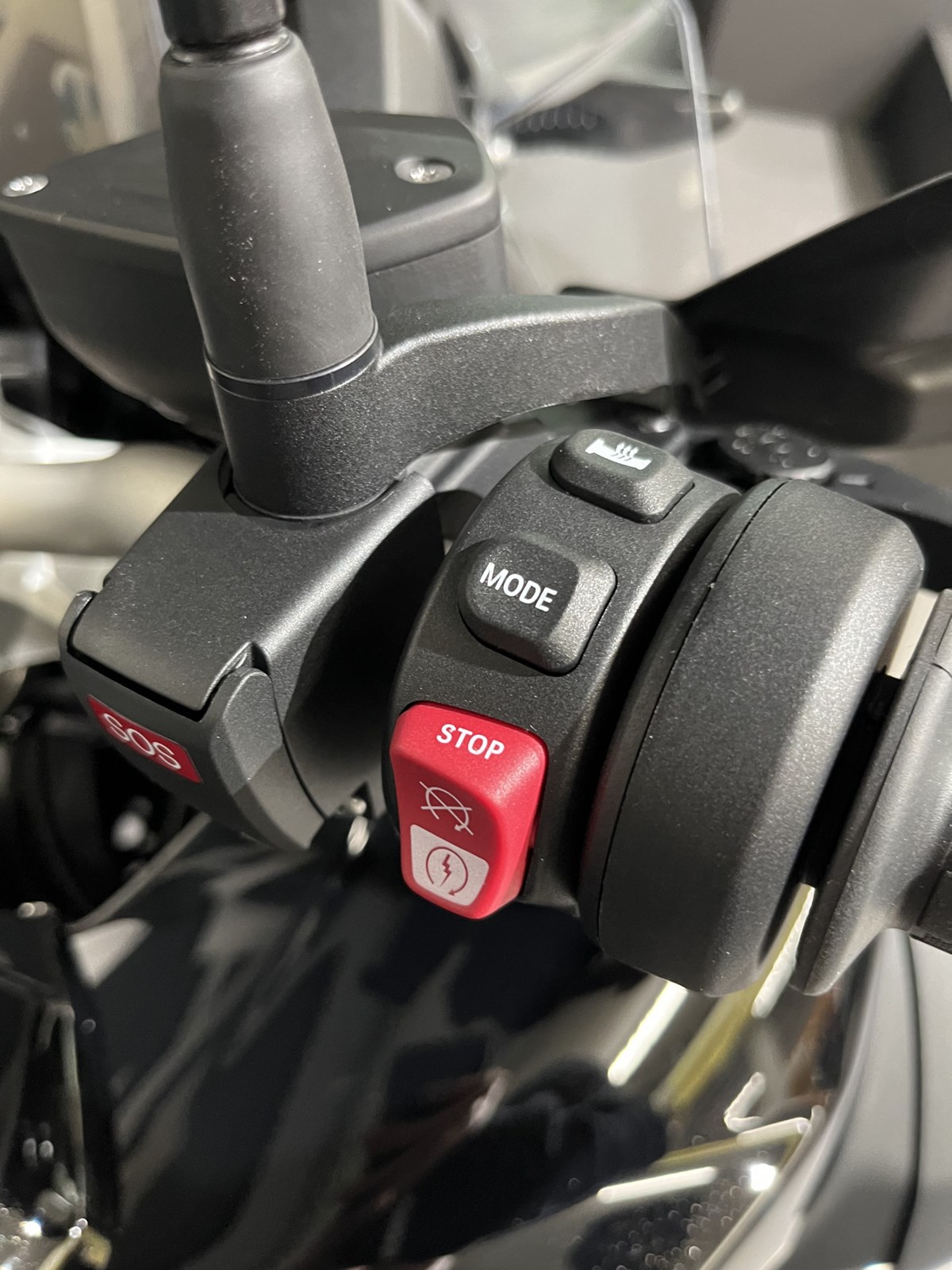 BMW F 900 GS Adventure - Inklusive Service-Paket 3 Jahre / 30'000km!-image-4