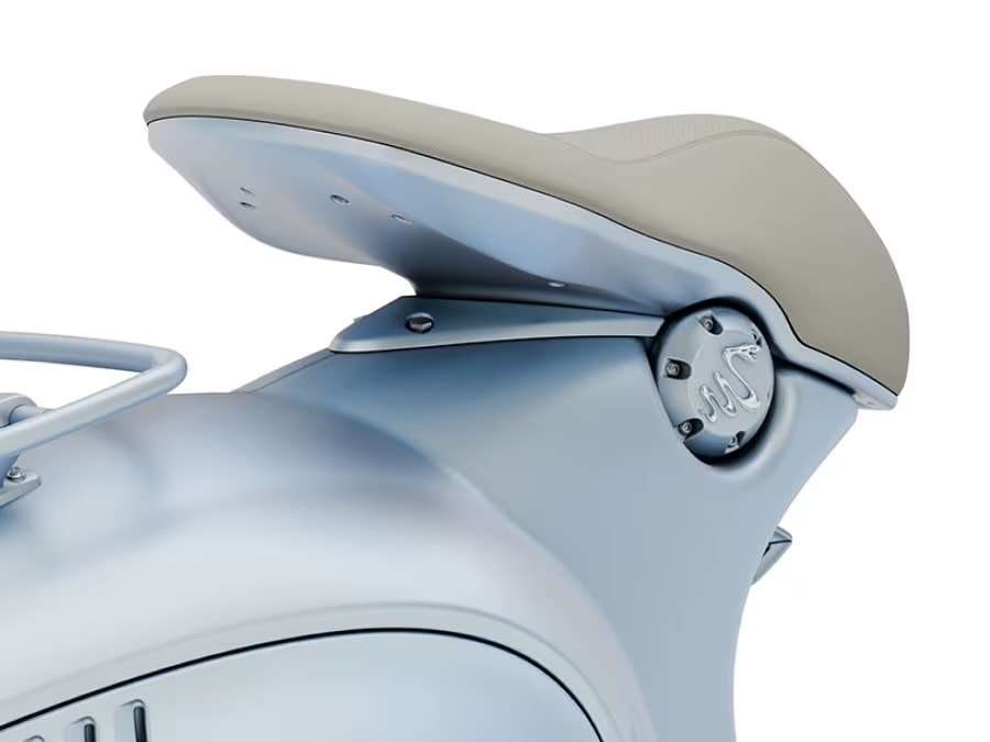 PIAGGIO Vespa 946 Snake-showroom-element-2