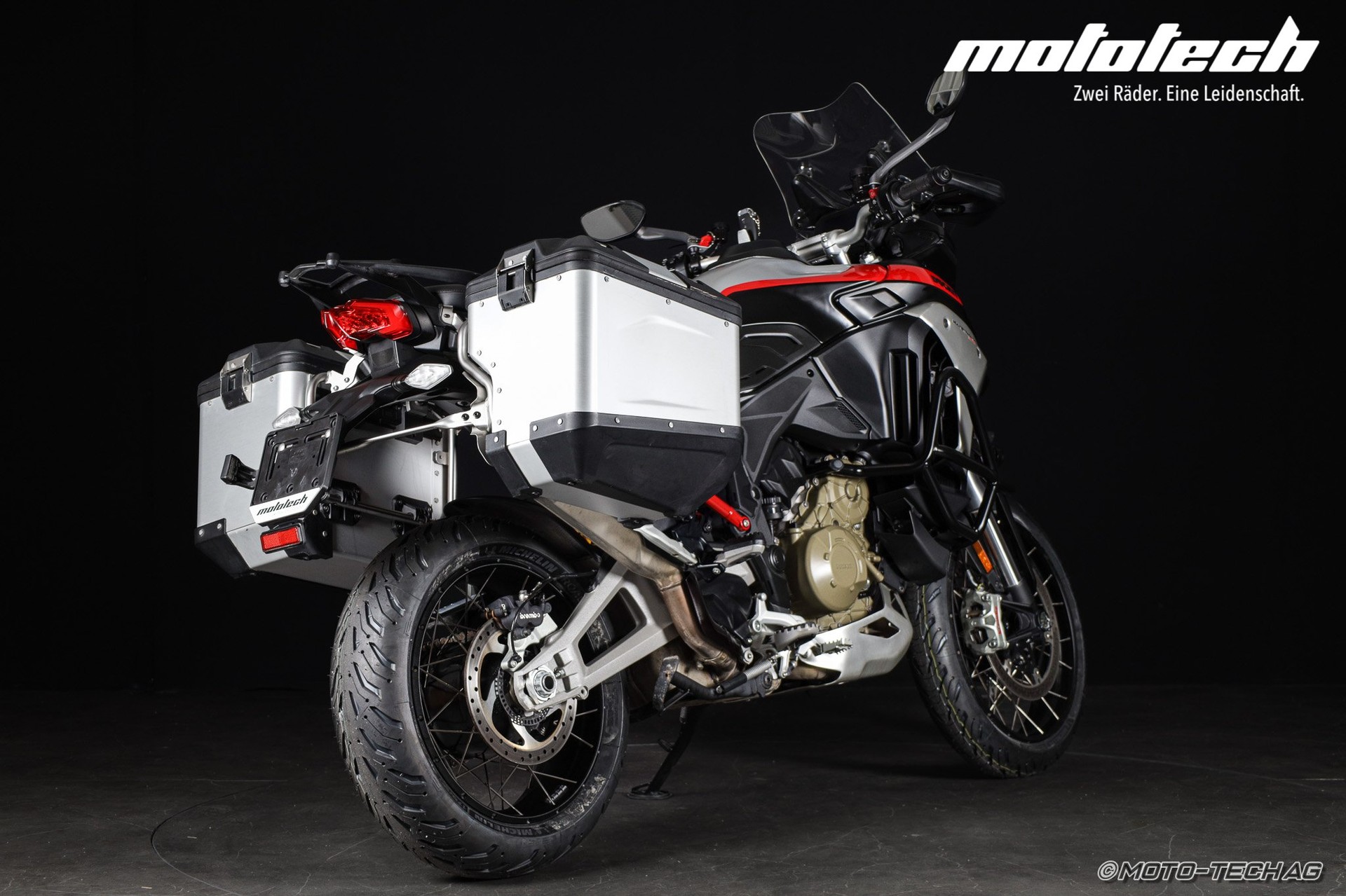 DUCATI Multistrada V4 Rally Travel Adventure-showroom-element-2