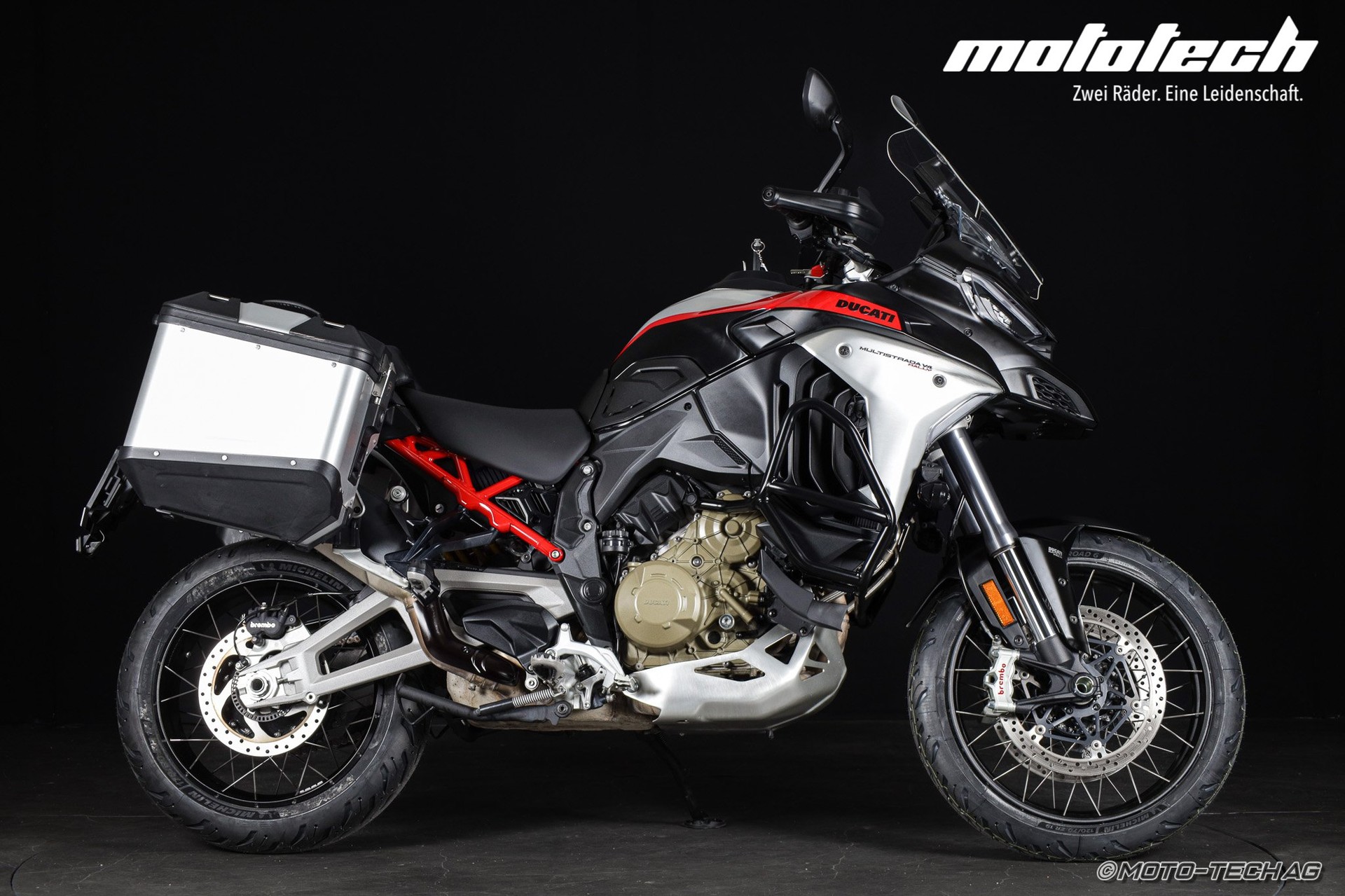 DUCATI Multistrada V4 Rally Travel Adventure-showroom-element-1