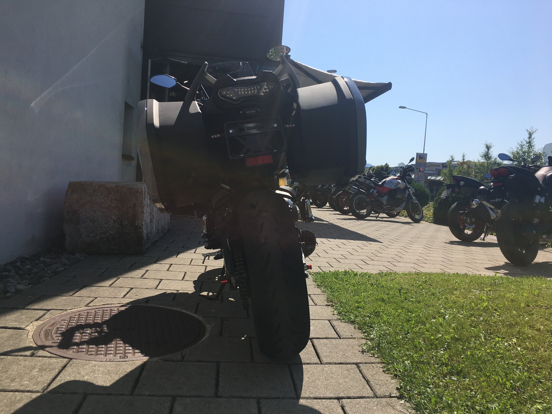 YAMAHA Tracer 900 GT ABS-showroom-element-3