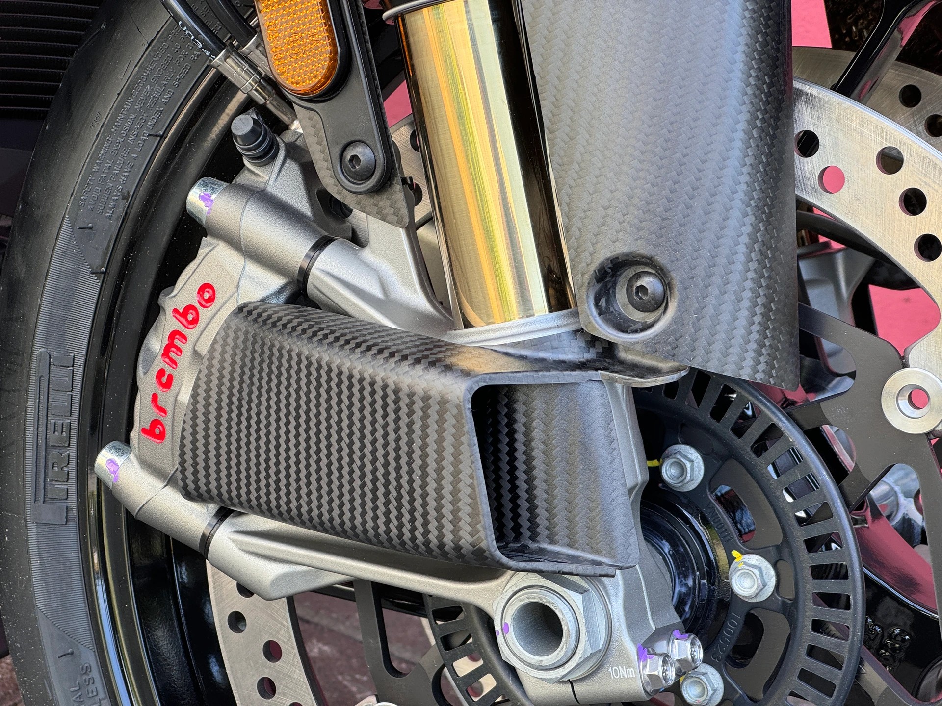 APRILIA Tuono V4 1100 Factory SE 09 SBK-image-7