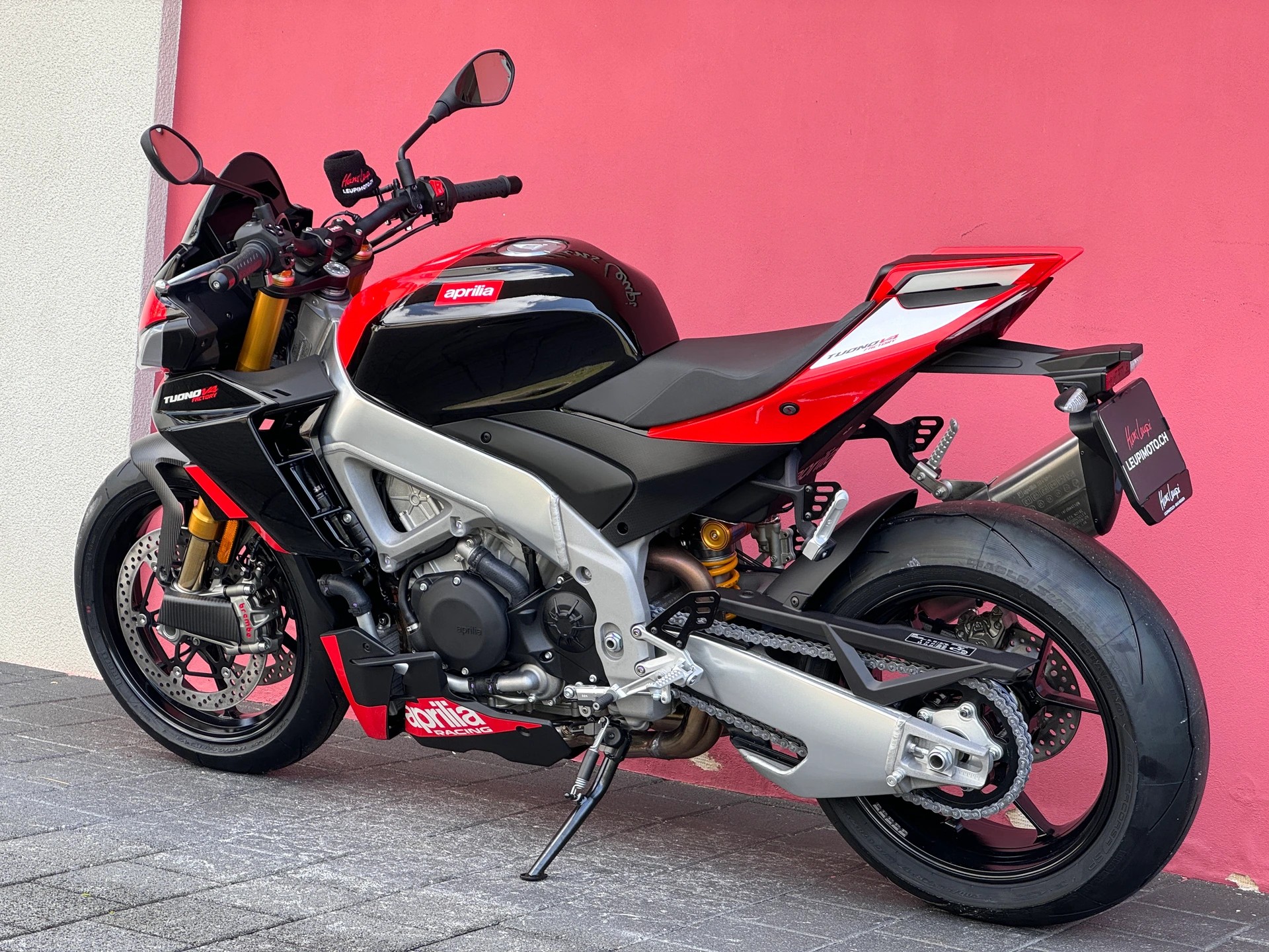 APRILIA Tuono V4 1100 Factory SE 09 SBK-image-6