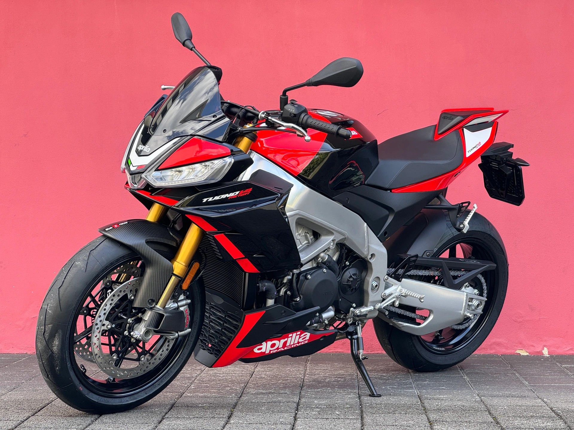 APRILIA Tuono V4 1100 Factory SE 09 SBK-showroom-element-1