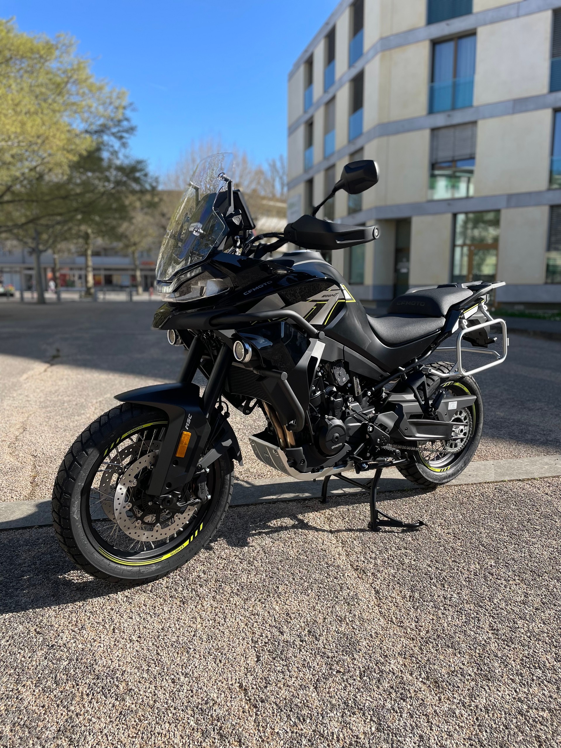 CF MOTO 800 MT Explorer