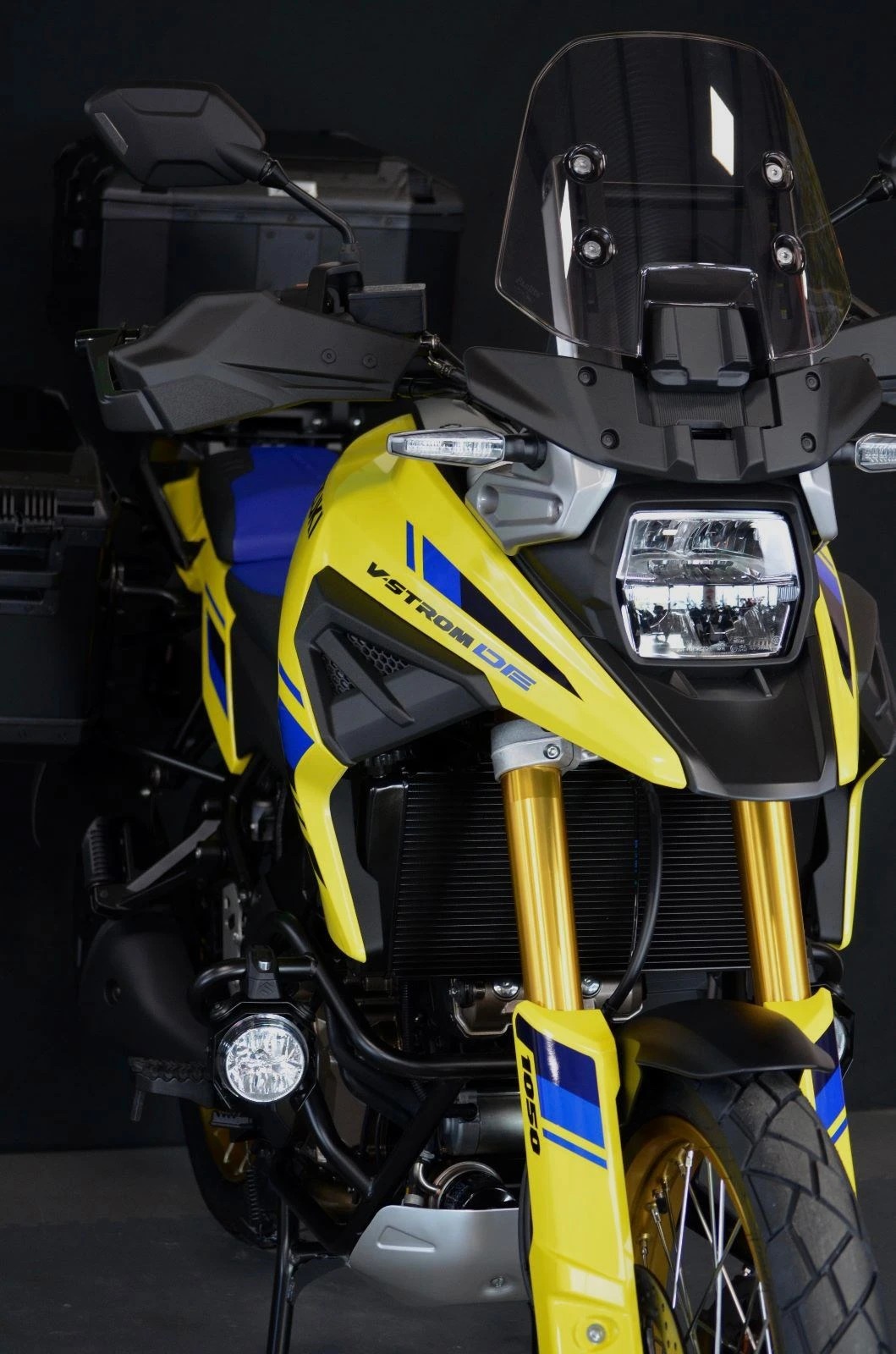 SUZUKI DL 1050 DE xtreme-showroom-element-1