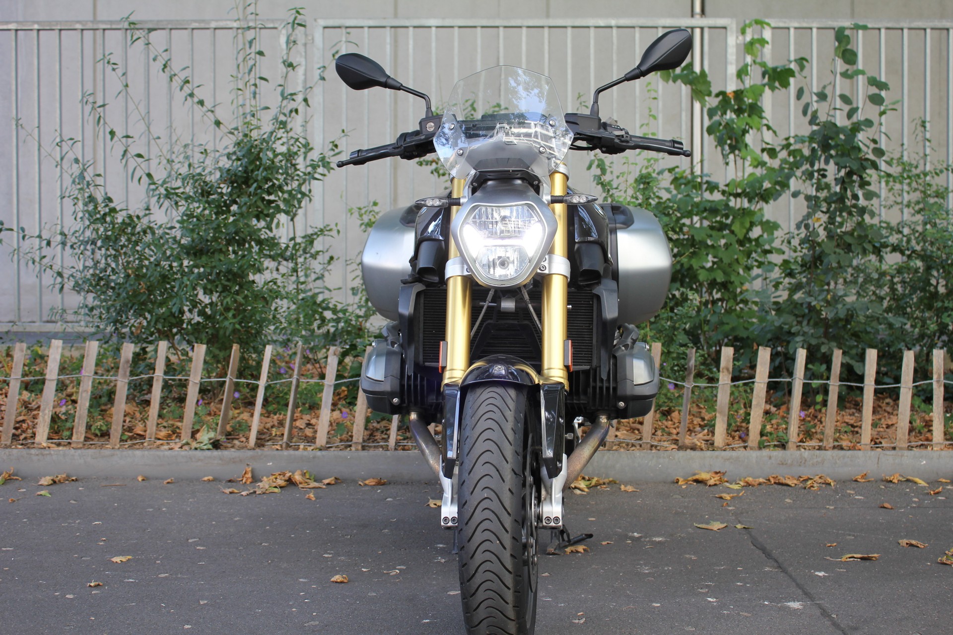 BMW R 1200 R ABS-showroom-element-3