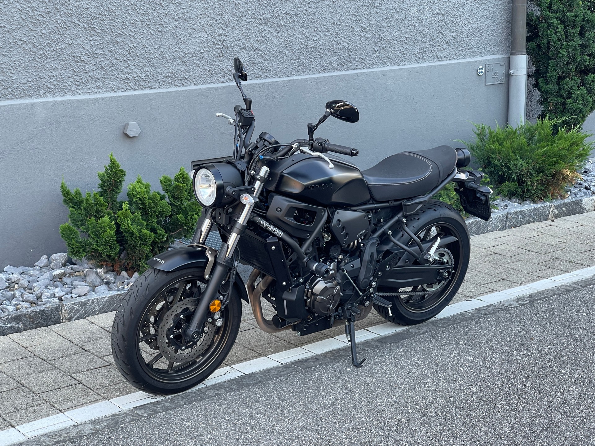 YAMAHA XSR 700 (35kW) (Tieferlegung -30mm)