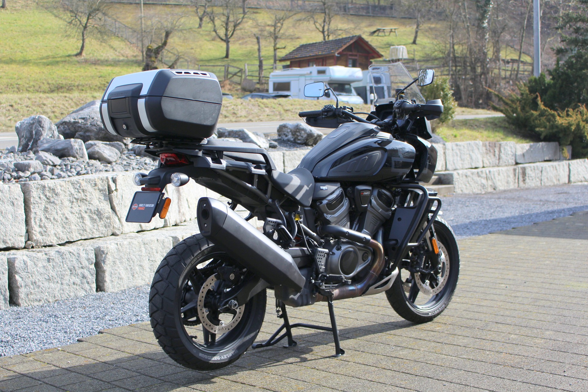 HARLEY-DAVIDSON RA Pan America 1250 Special-showroom-element-2