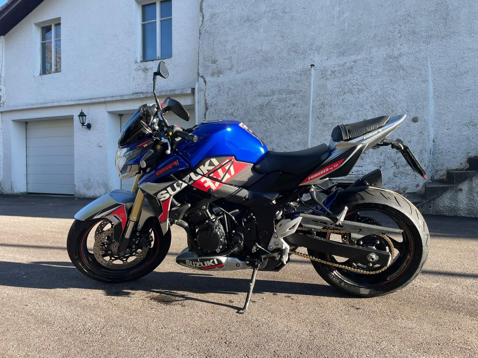 SUZUKI GSR 750 ABS