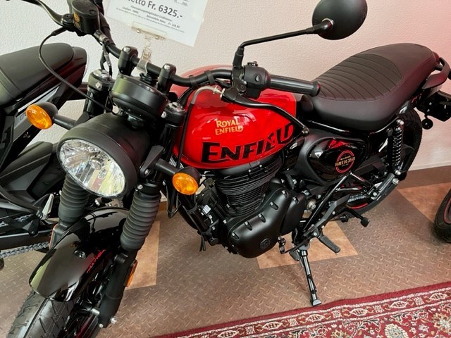 ROYAL ENFIELD Hntr 350 Rebel