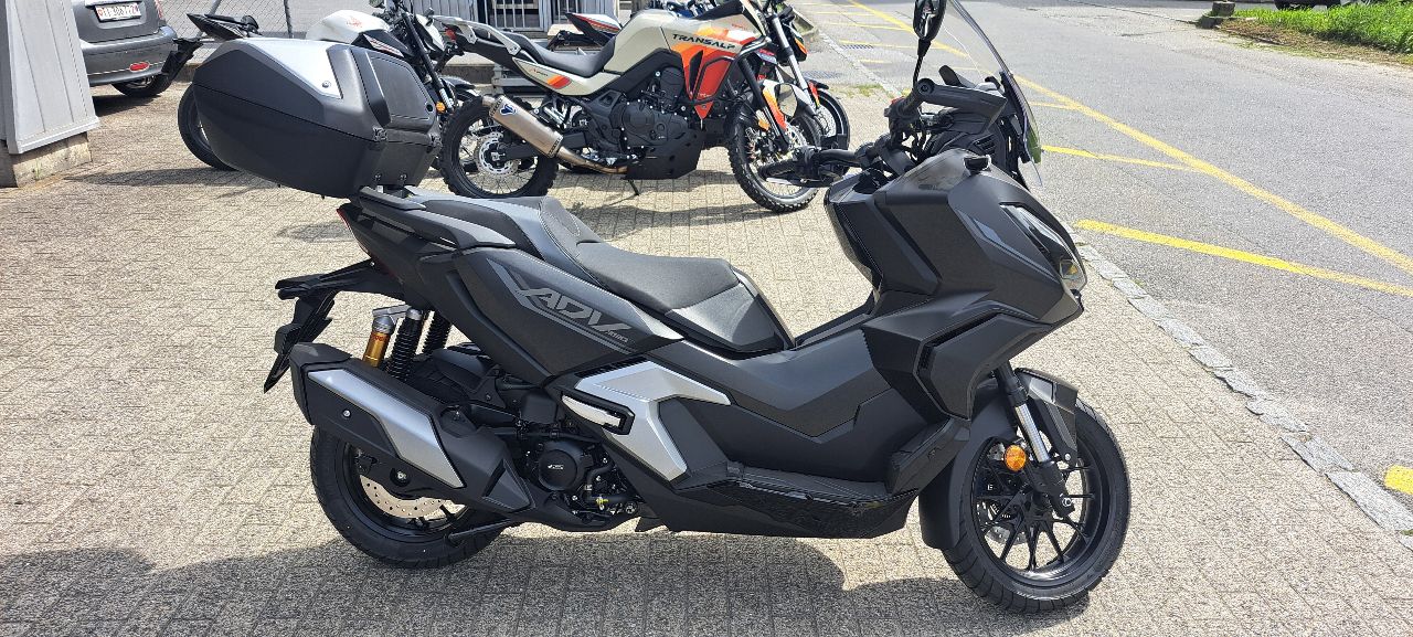 HONDA ADV 350