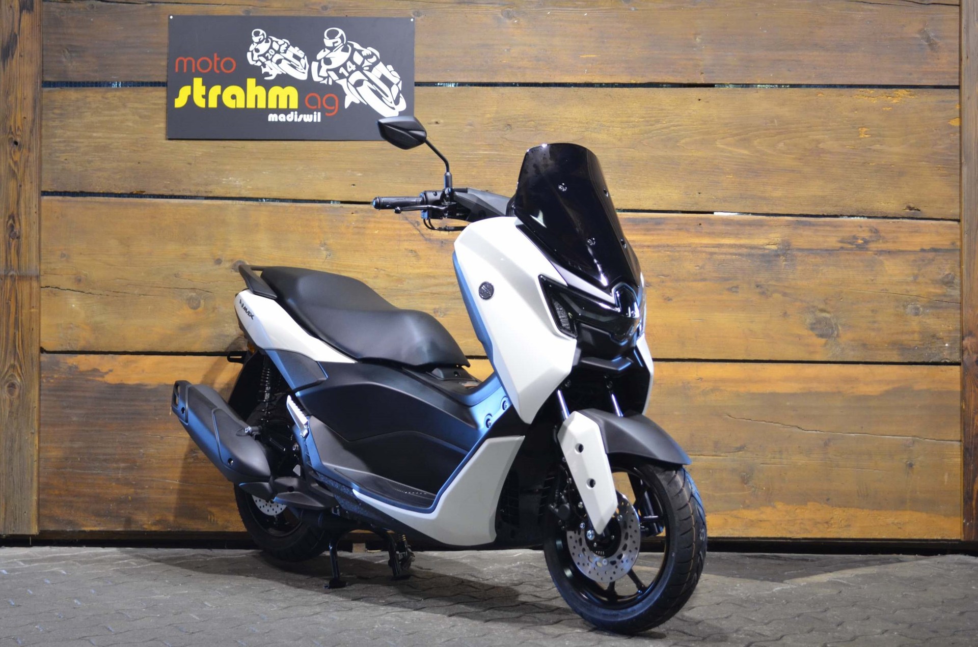 YAMAHA GPD 125 NMAX ABS