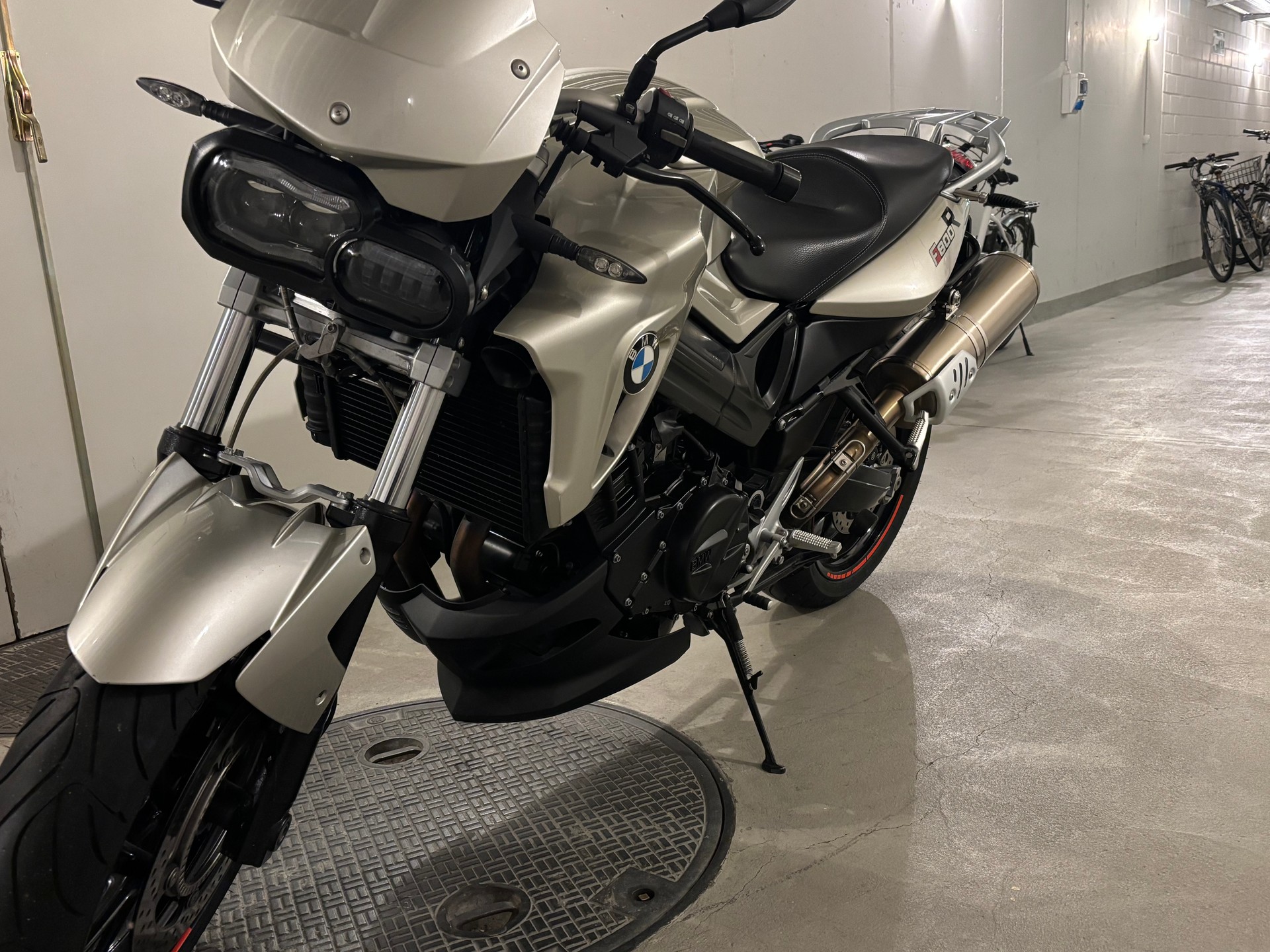 BMW F 800 R-image-0