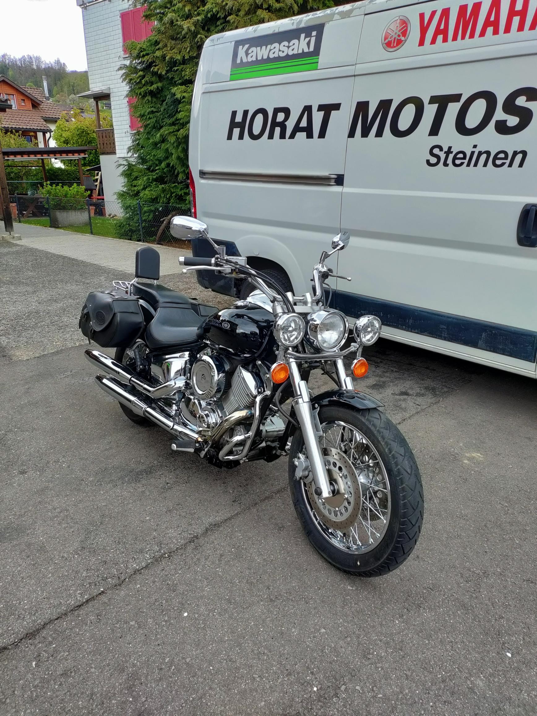 YAMAHA XVS 1100 Drag Star