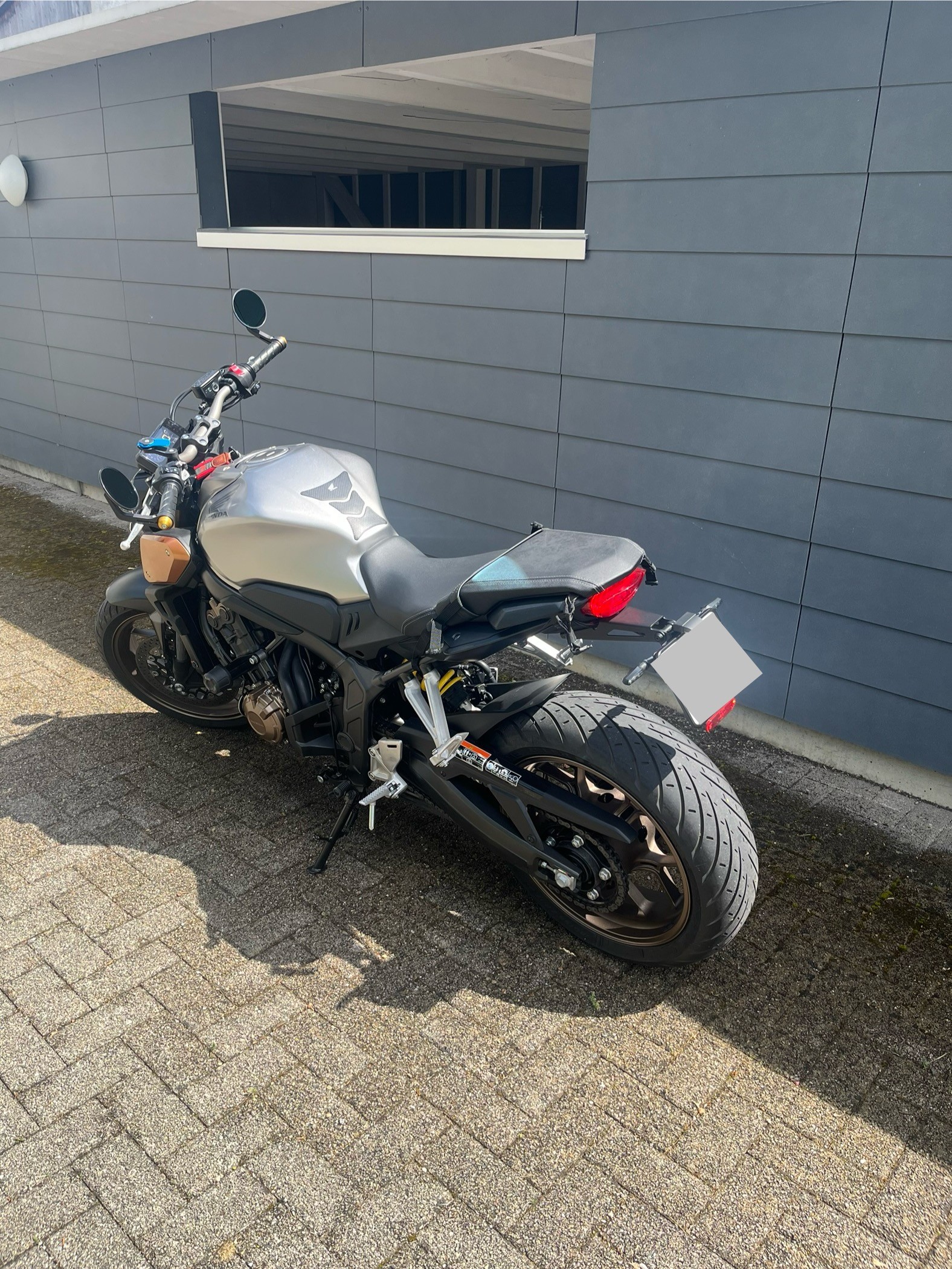 HONDA CB 650 R ABS-image-3