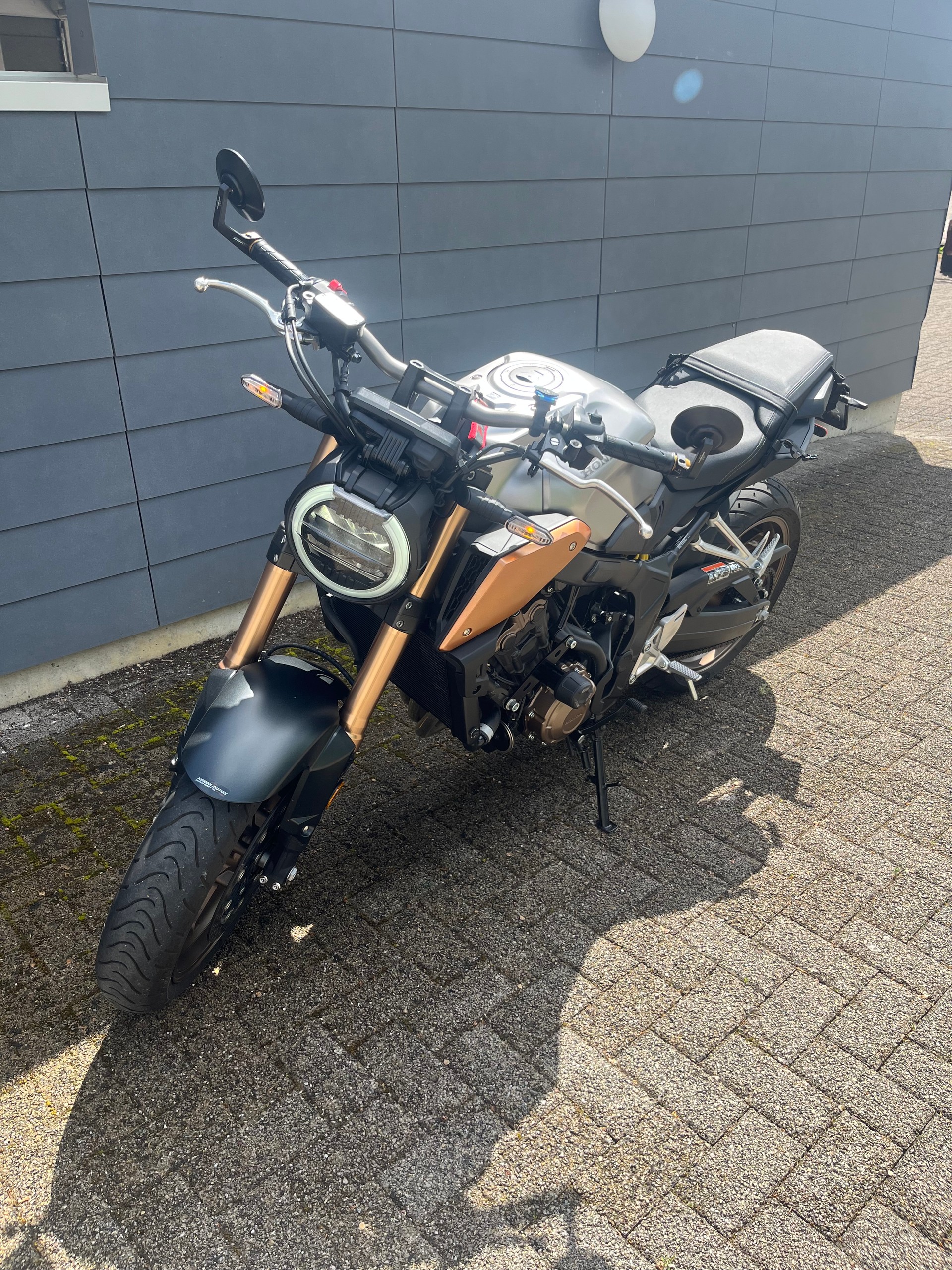 HONDA CB 650 R ABS-image-0