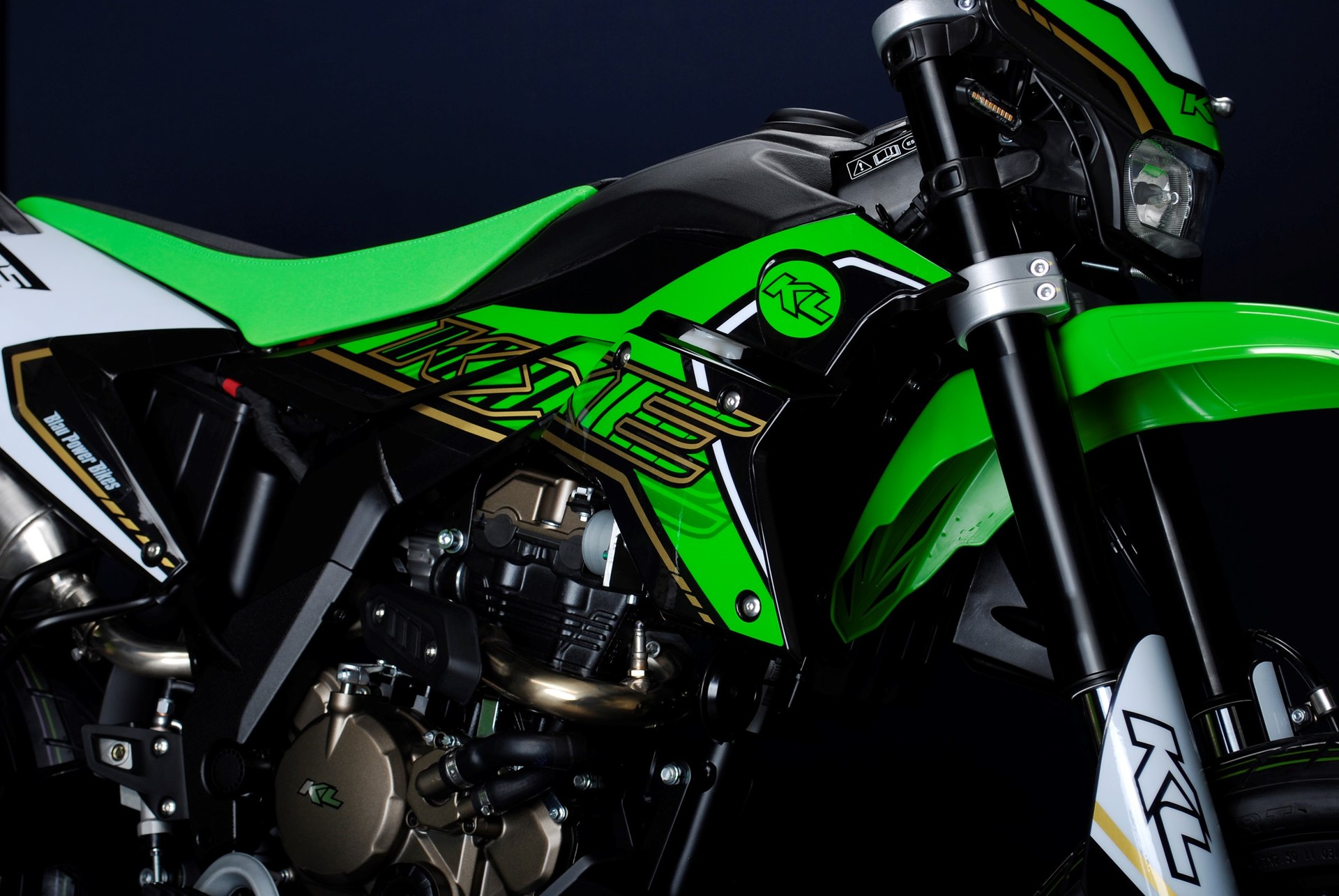 KL KXE 125 Motard Euro 5 ABS / auf Bestellung-showroom-element-3