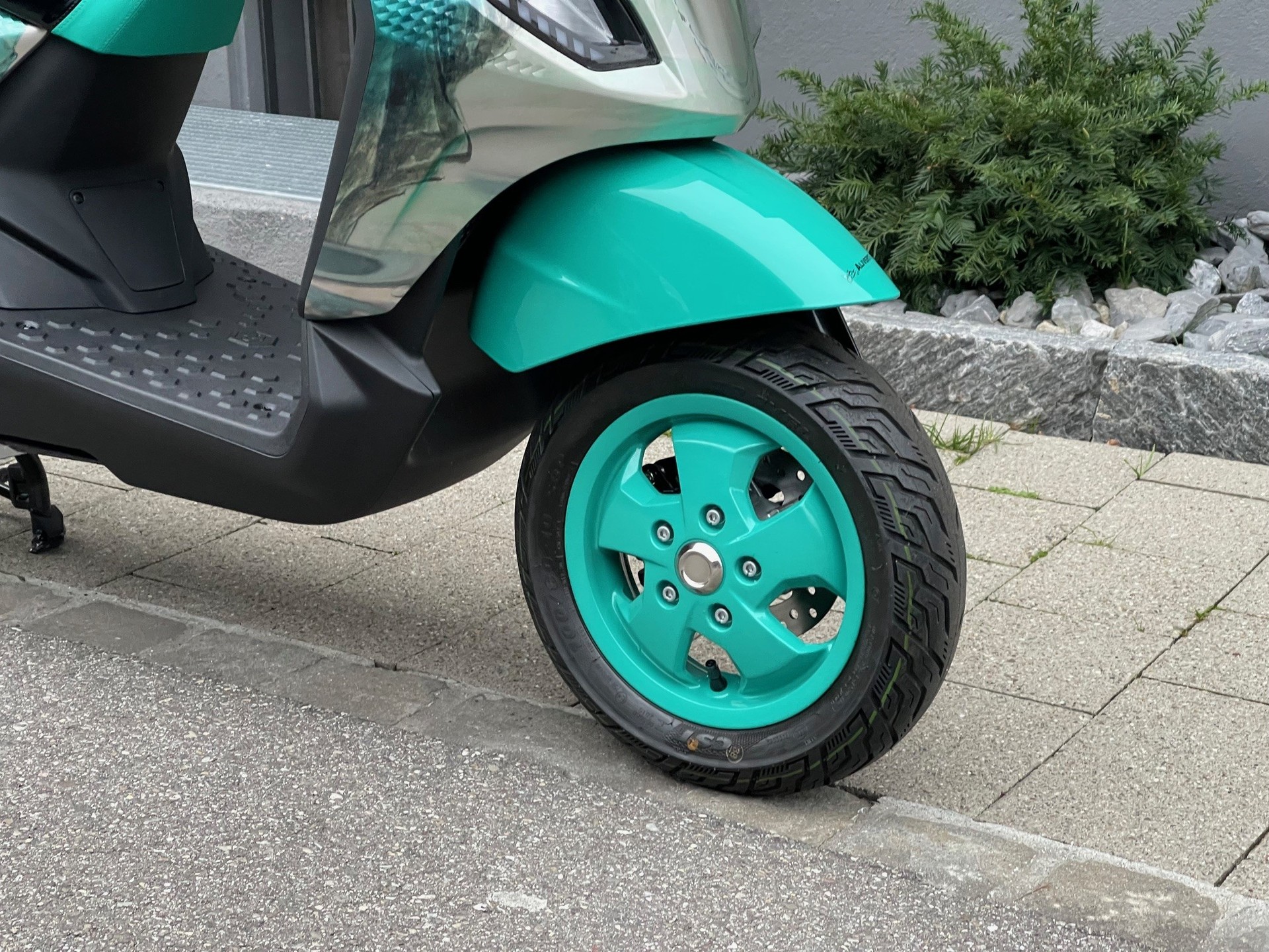 PIAGGIO Piaggio 1 Active Feng Chen Wang  60km/h Full Electric-showroom-element-1