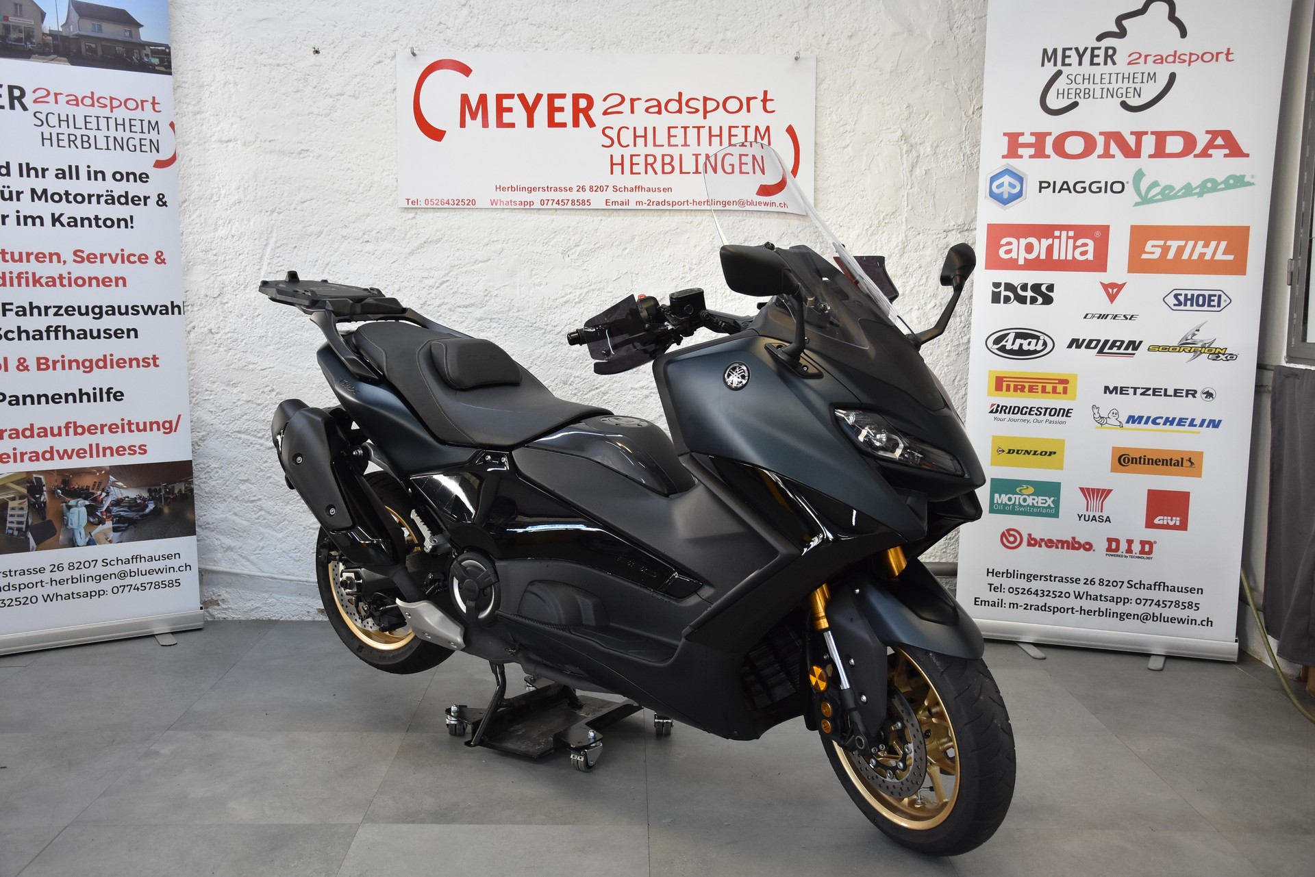 YAMAHA T-MAX Tech MAX XP 560