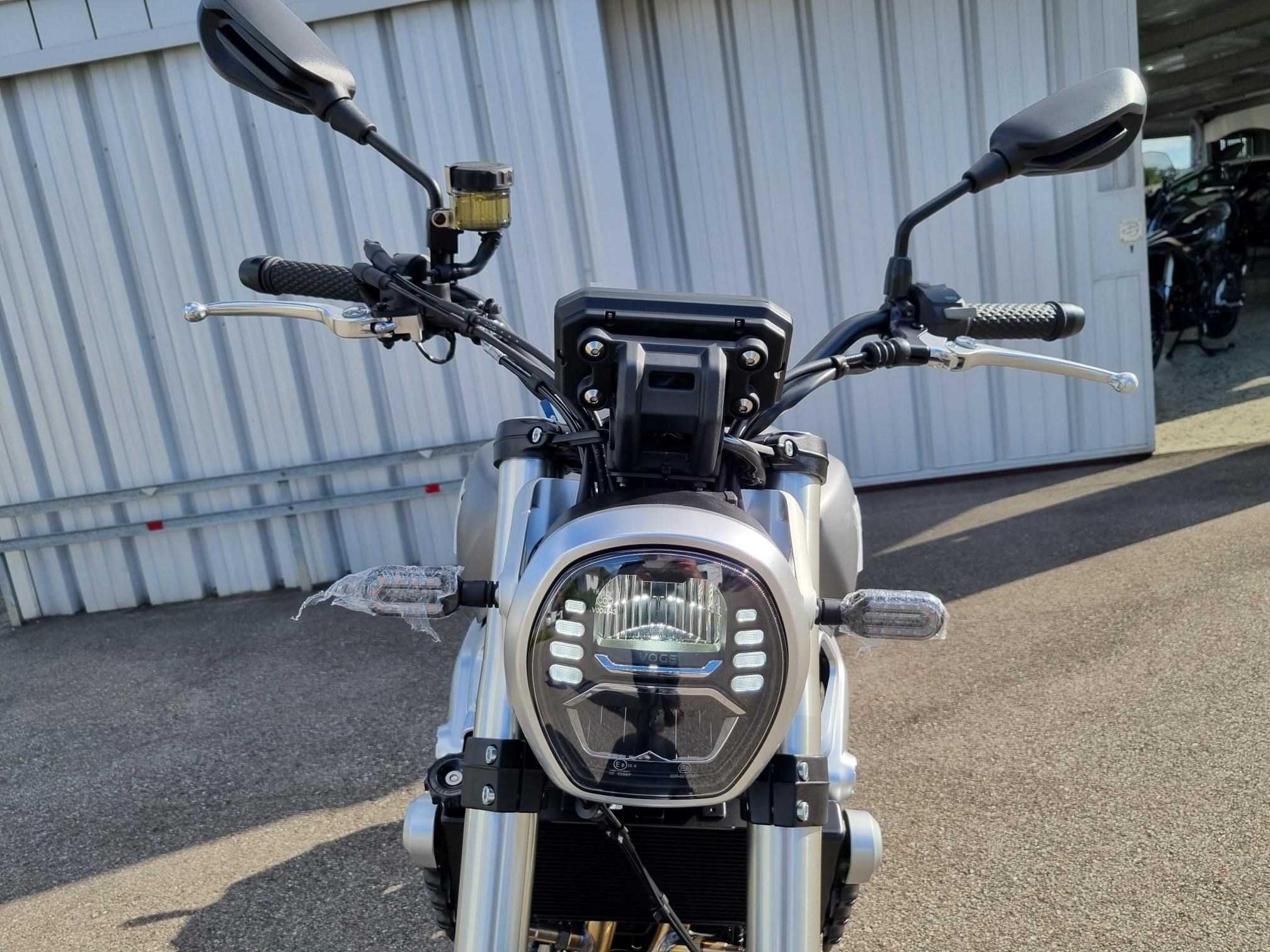 VOGE 500AC-showroom-element-2