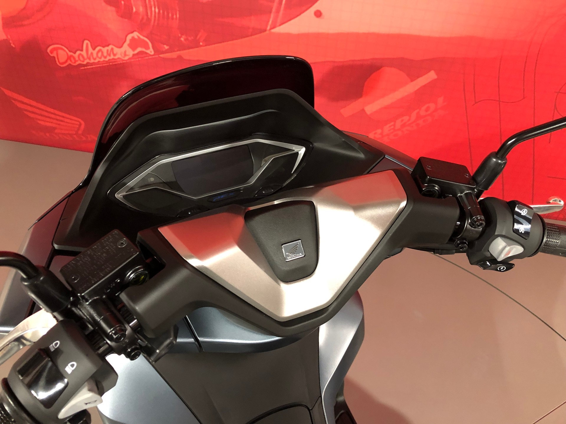 HONDA PCX 125 Model 2025-image-6