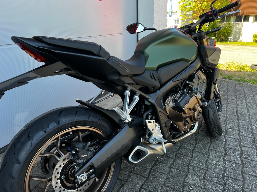 HONDA CB 650 R E-Clutch-showroom-element-3