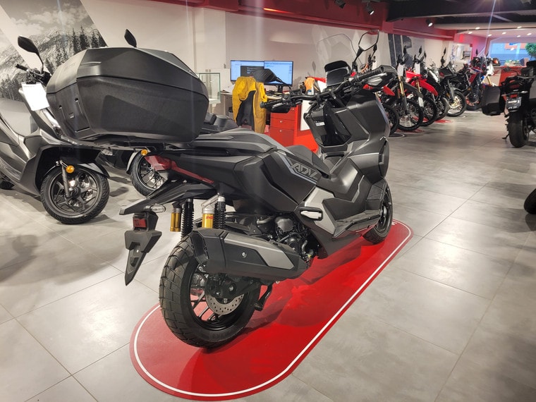 HONDA ADV 350-image-2