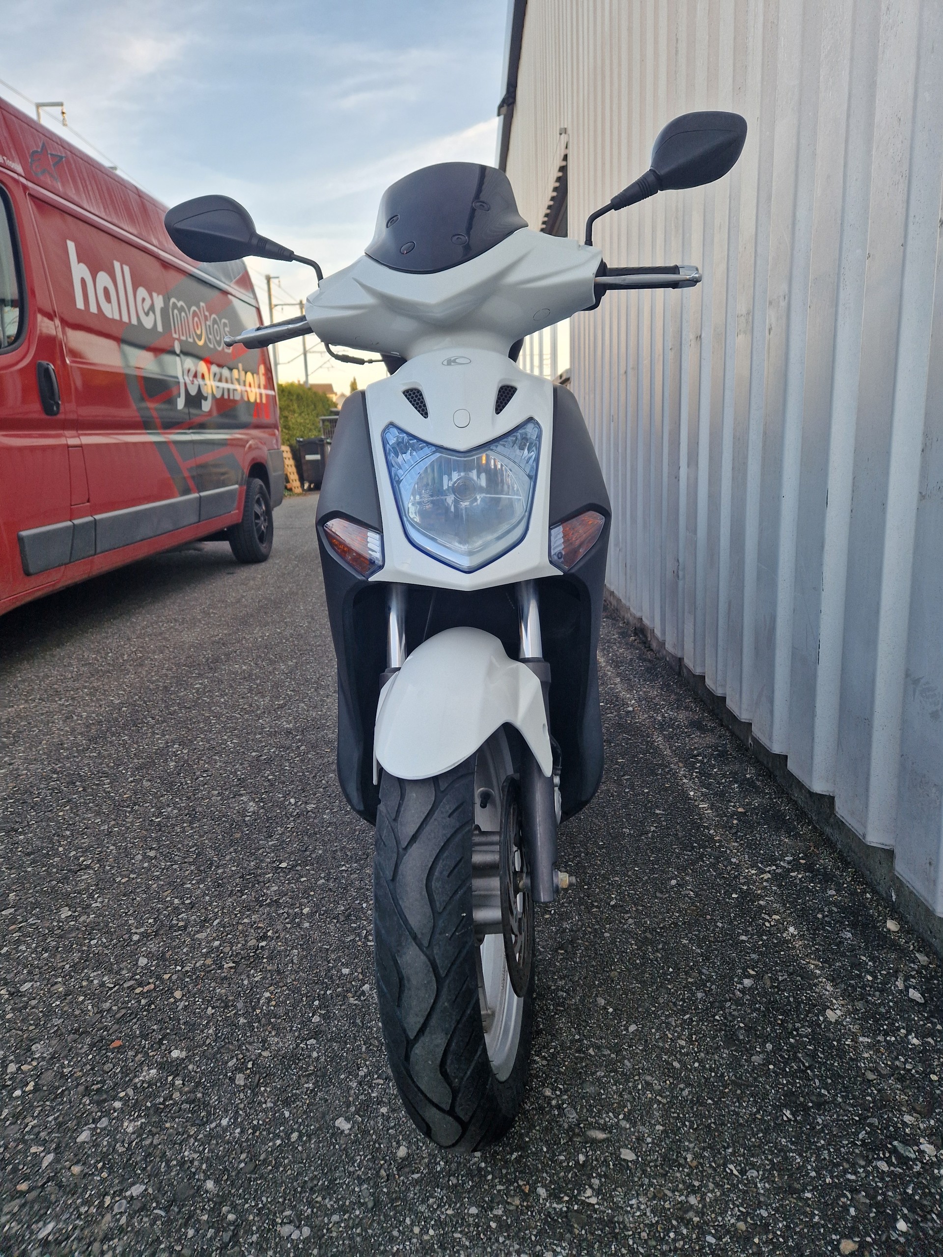 KYMCO Agility R 200 injection-showroom-element-2
