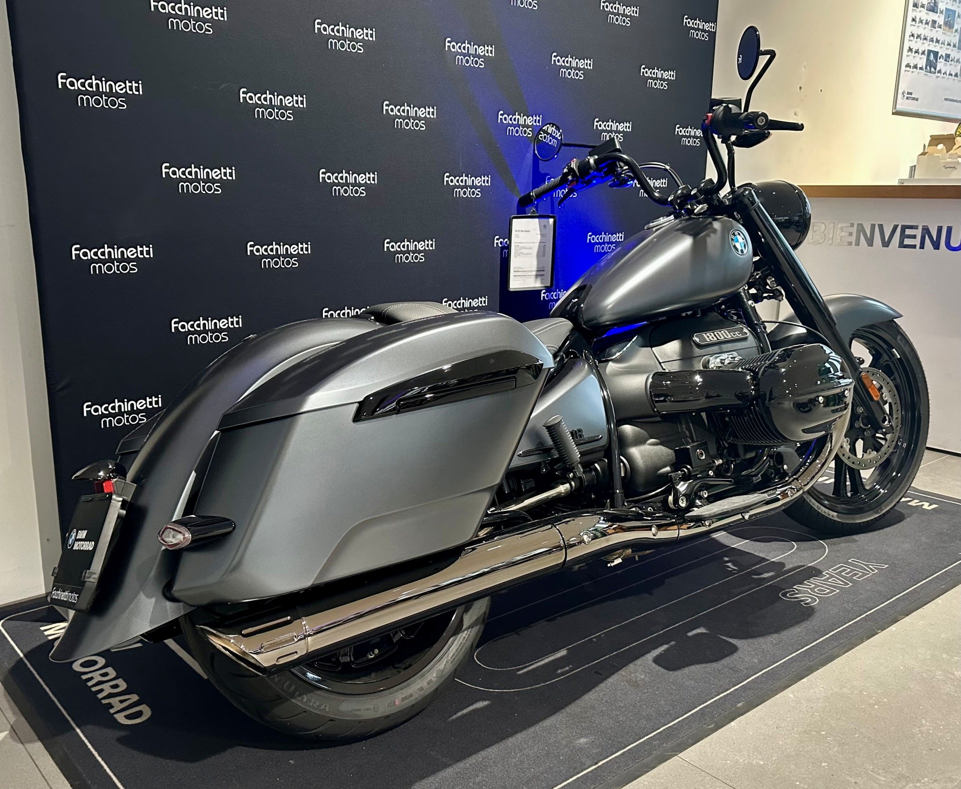 BMW R 18 Roctane-showroom-element-2
