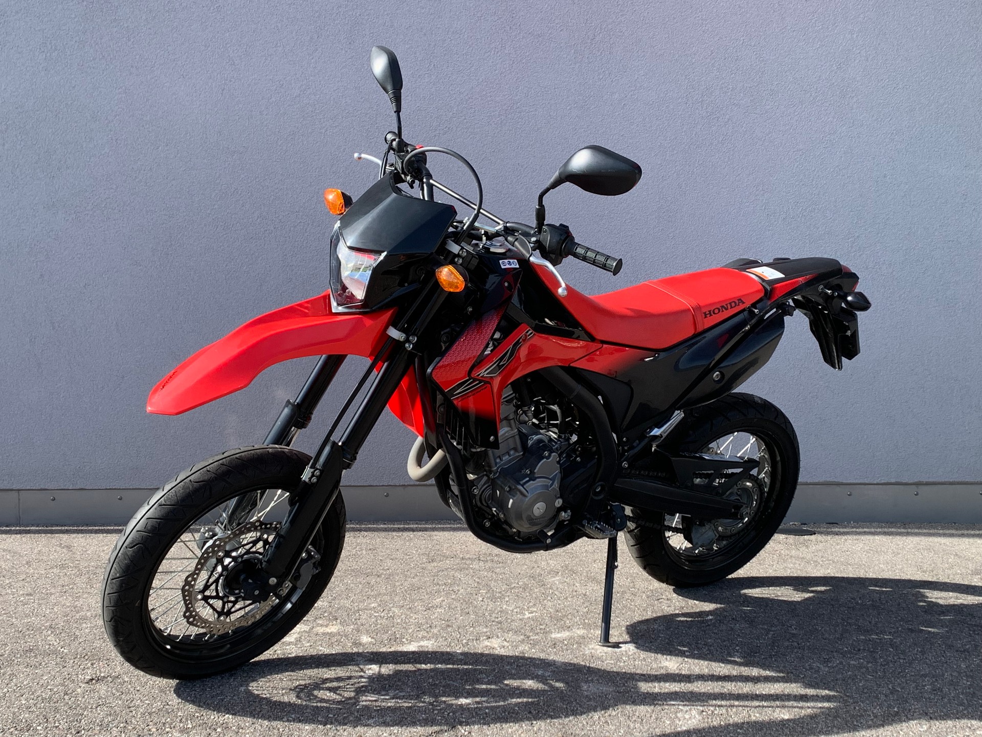 HONDA CRF 250 M-showroom-element-3