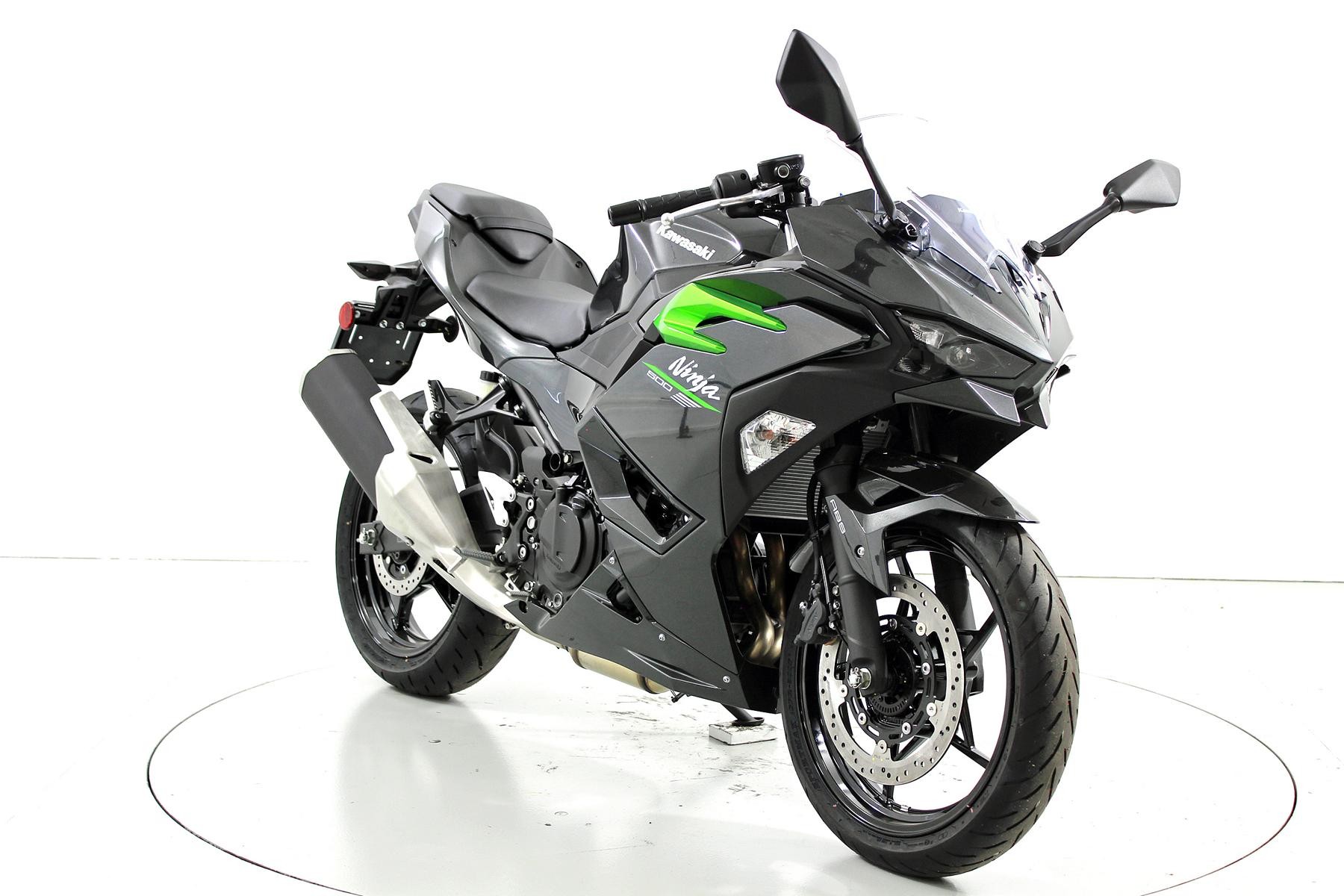KAWASAKI Ninja 500 ABS-showroom-element-1