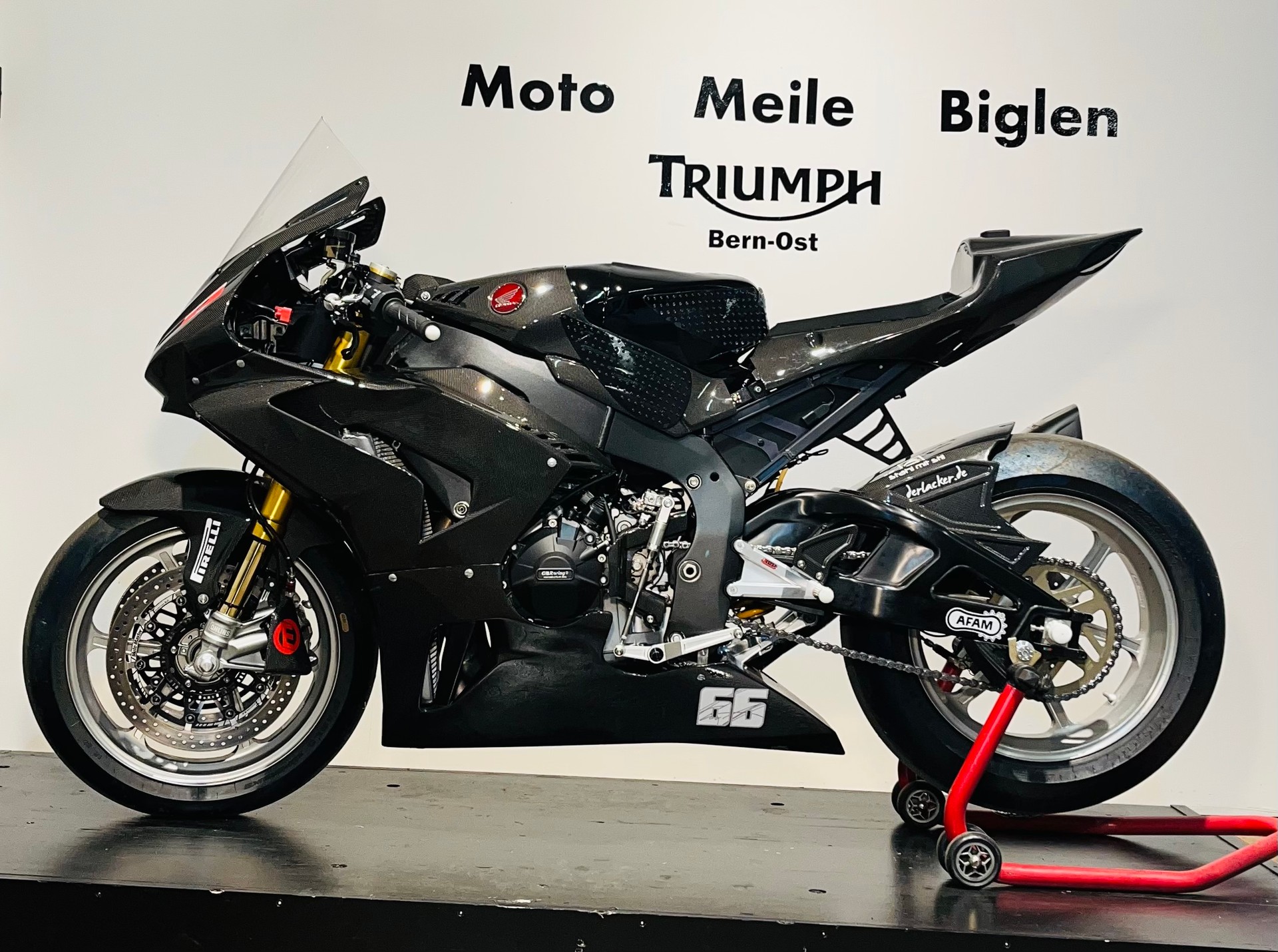 HONDA CBR 1000 RR-R SP-showroom-element-3