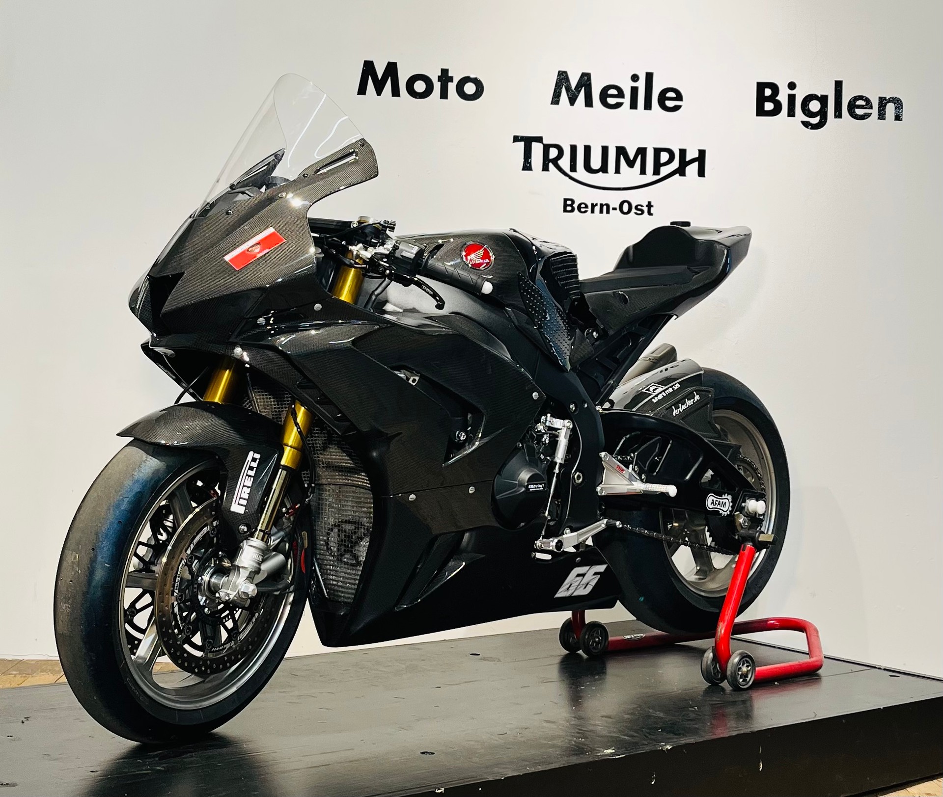 HONDA CBR 1000 RR-R SP-showroom-element-2