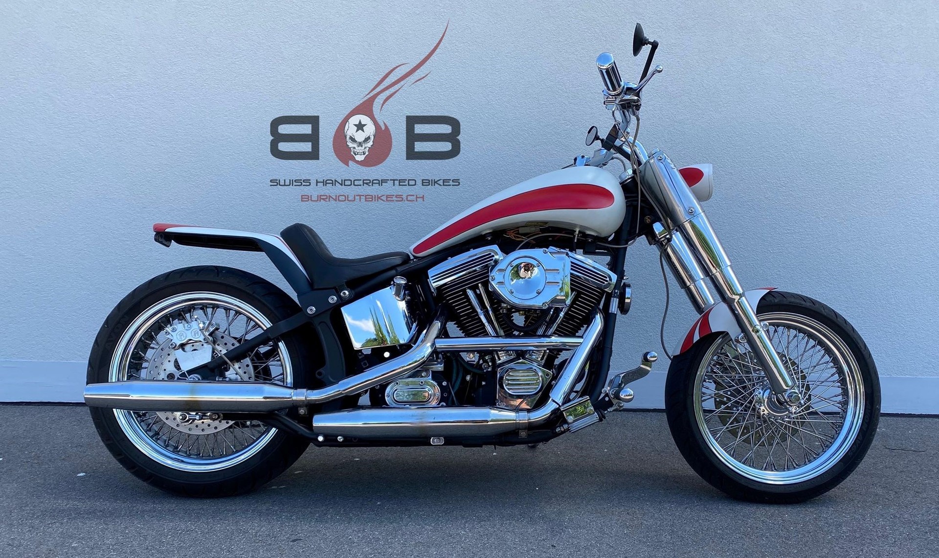 HARLEY-DAVIDSON FLSTN Heritage Nostalgia
