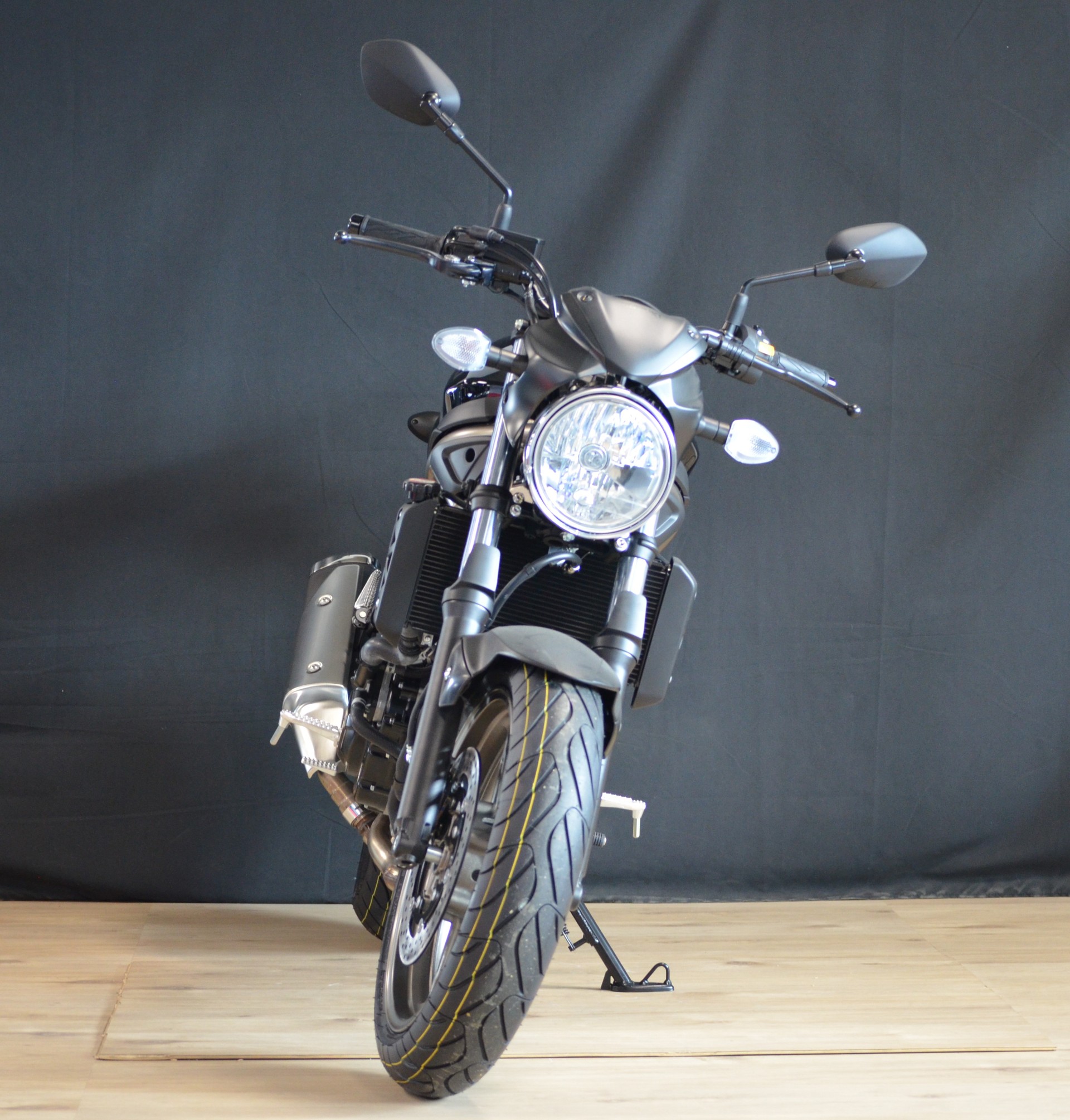 SUZUKI SV 650-image-1