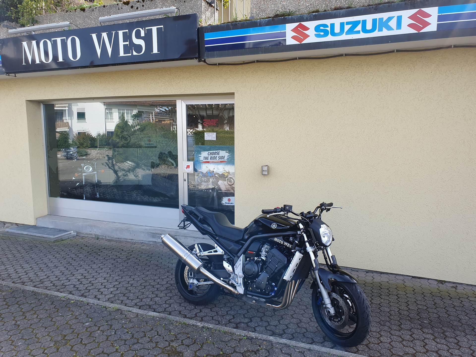YAMAHA FZS 1000 Fazer