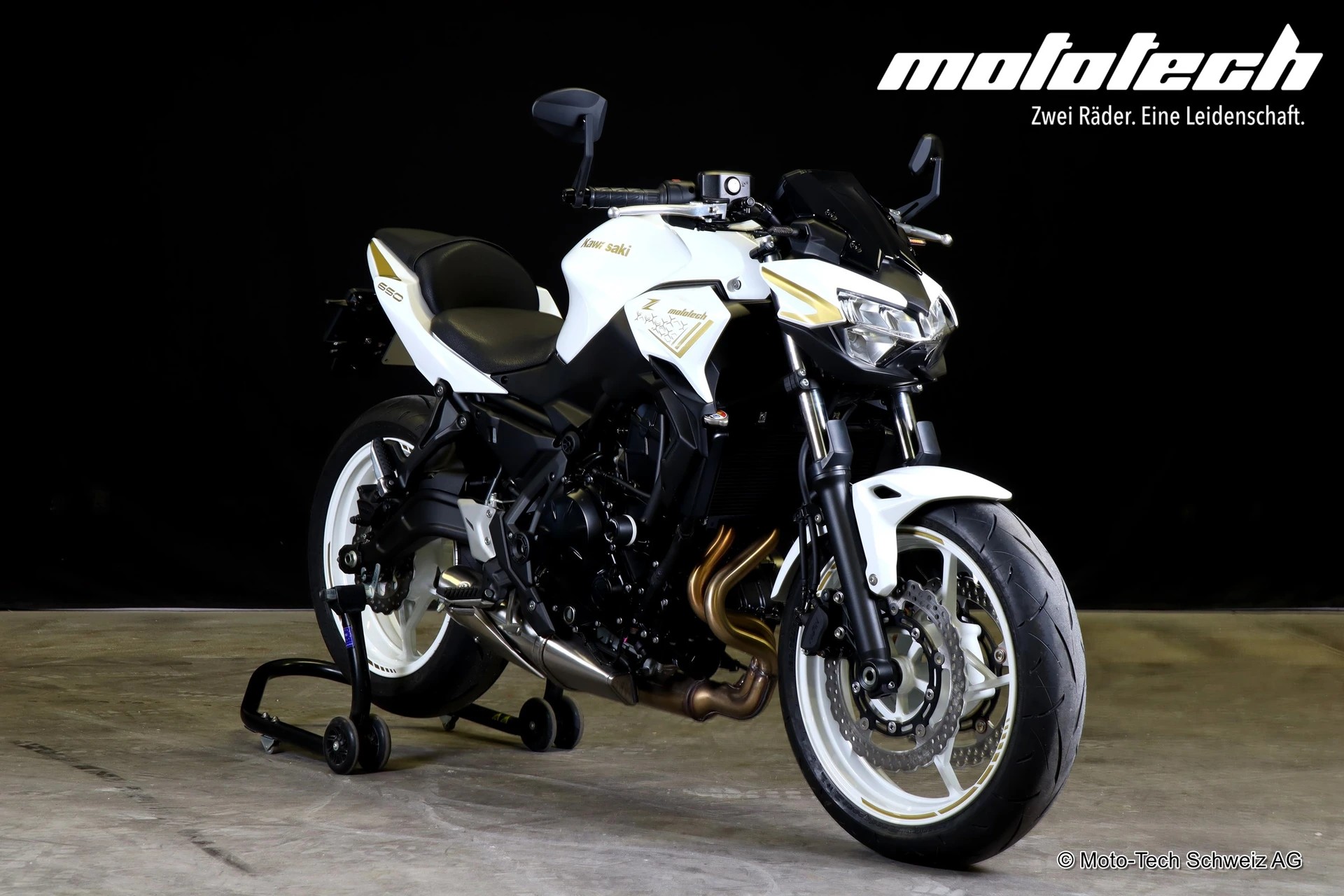 KAWASAKI Z 650 (35kW) PEARLWHITE-image-0