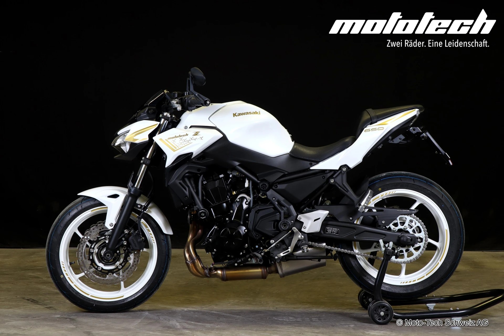 KAWASAKI Z 650 (35kW) PEARLWHITE-image-3