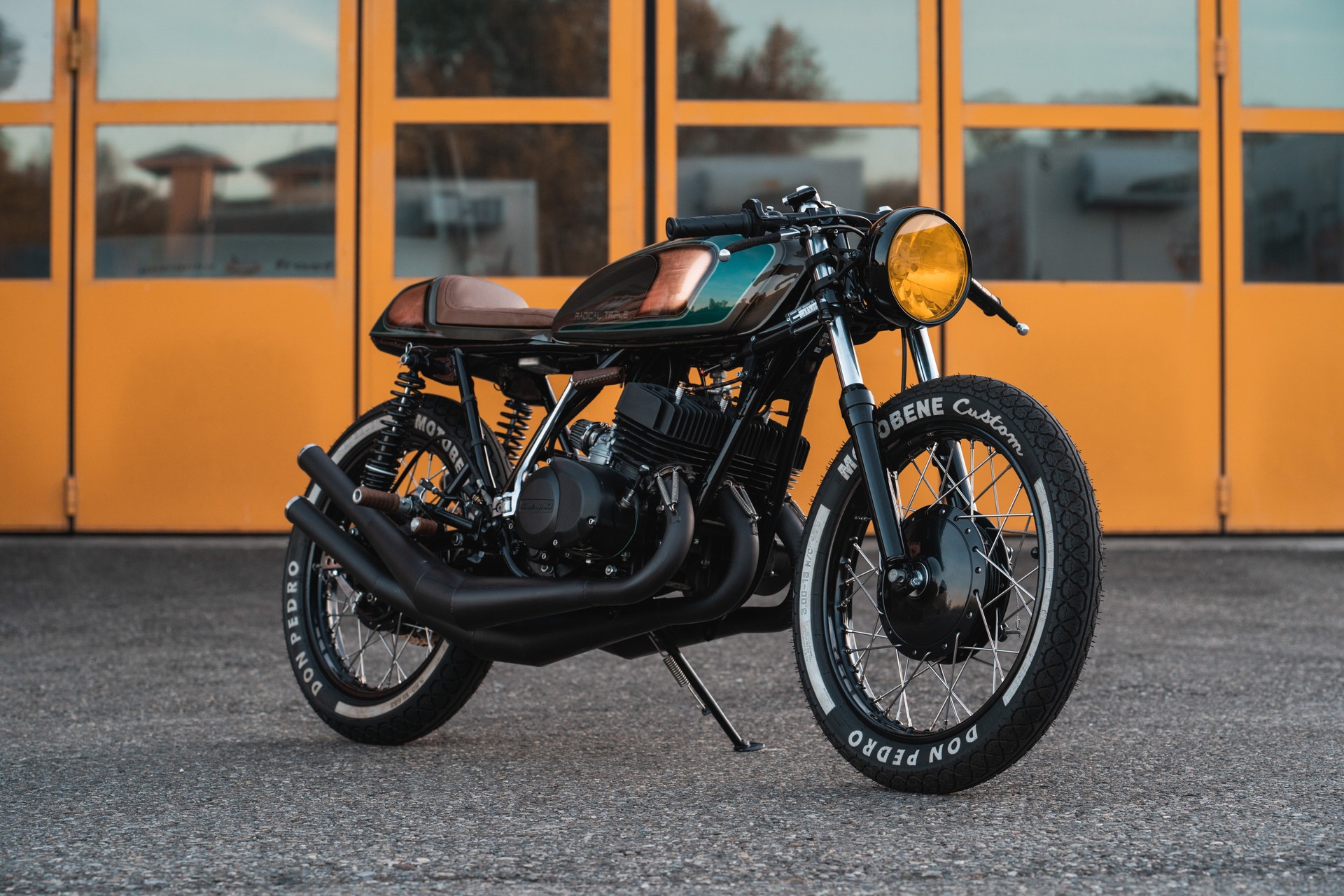 KAWASAKI S1 250 Café Racer-showroom-element-1