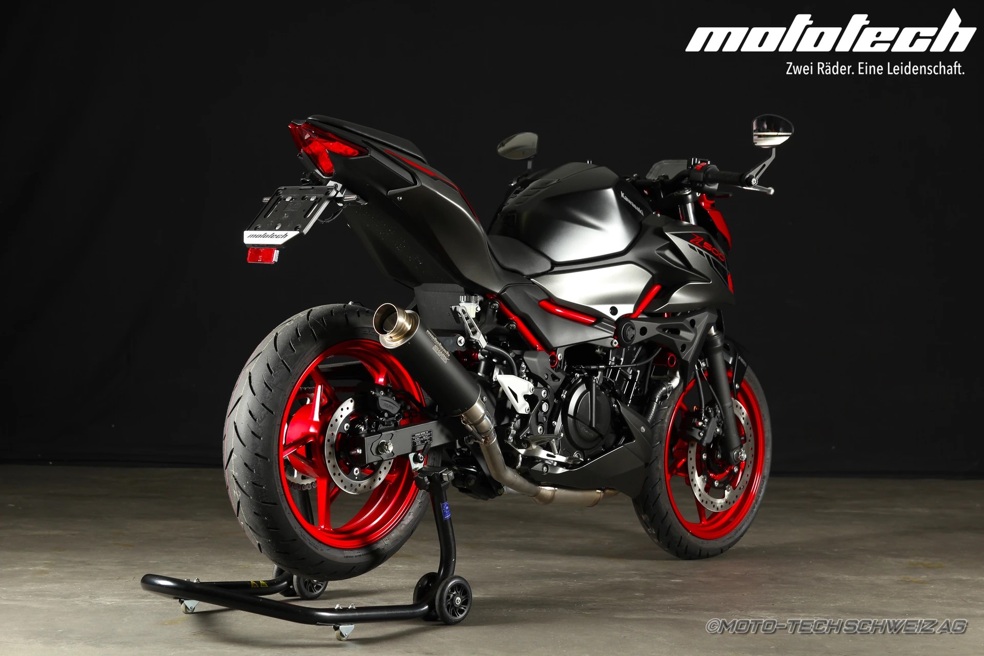 KAWASAKI Z 500 SE MY24 STAGE 1 SHARK-showroom-element-2