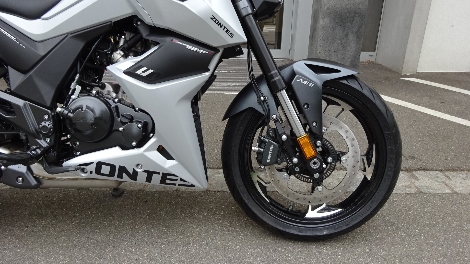 ZONTES ZT 125 U Modell 2024-showroom-element-3