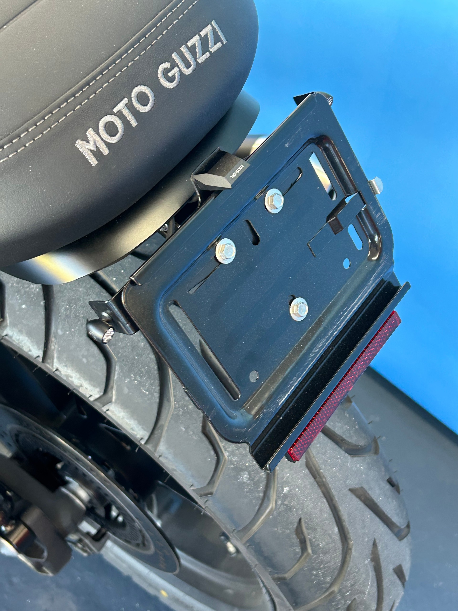 MOTO GUZZI V7 IV 850 Special HMT Edition-image-7