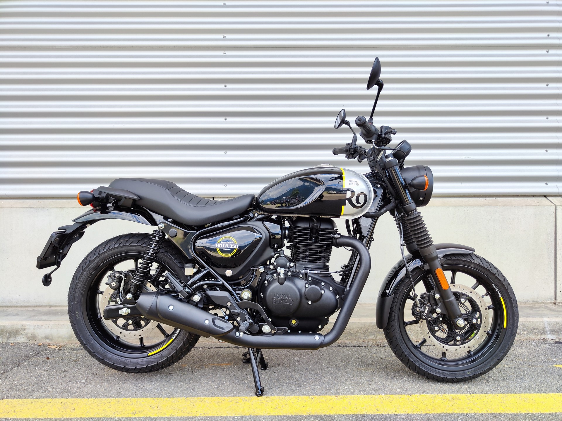 ROYAL ENFIELD HNTR 350