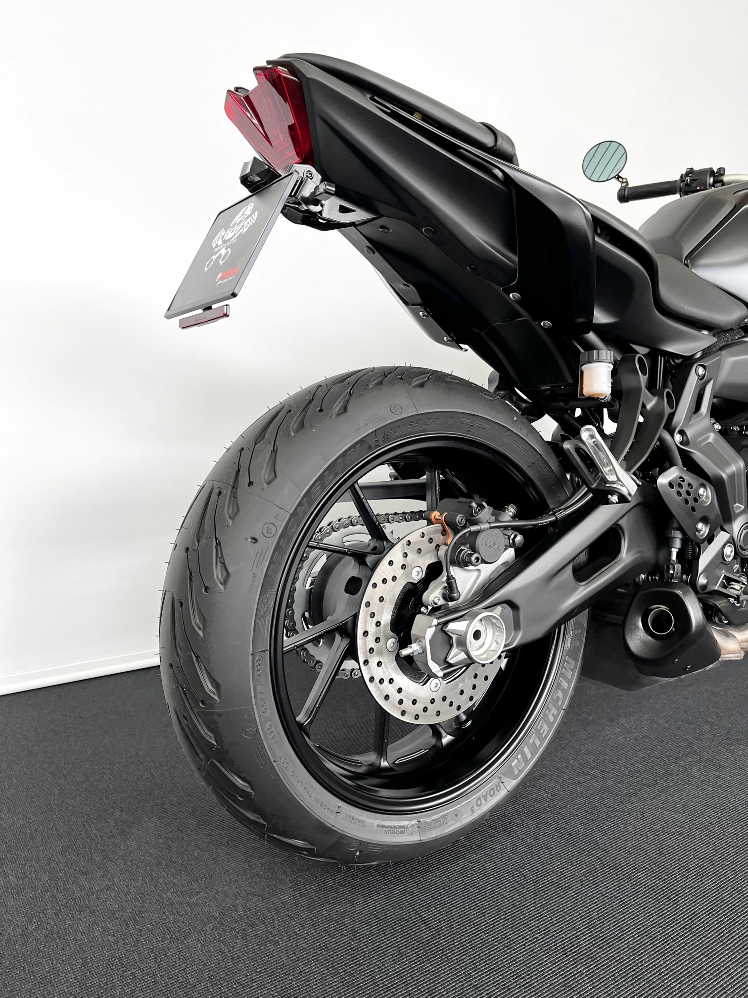 YAMAHA MT-07-showroom-element-3