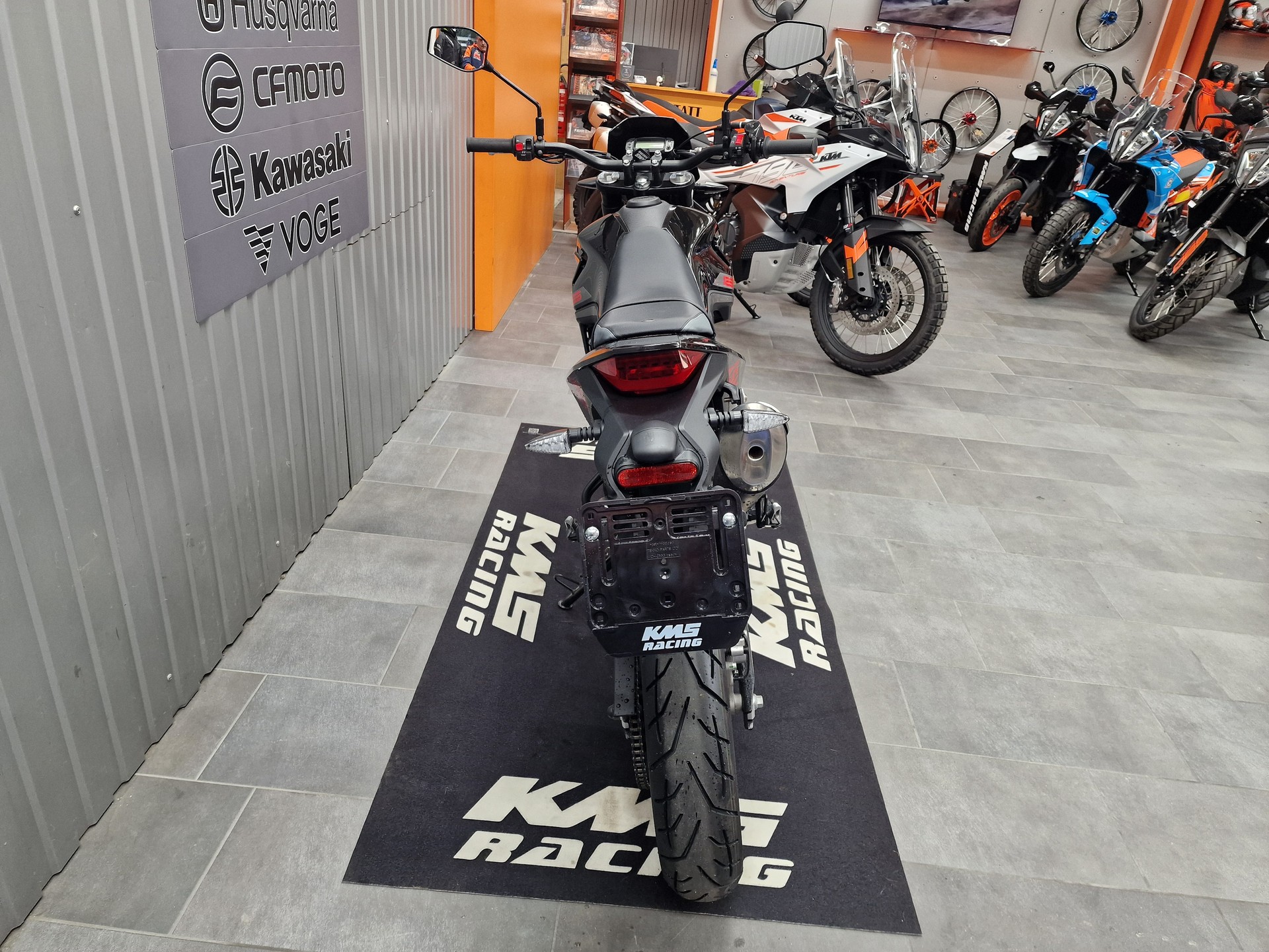 MALAGUTI XSM 125 ABS-showroom-element-2