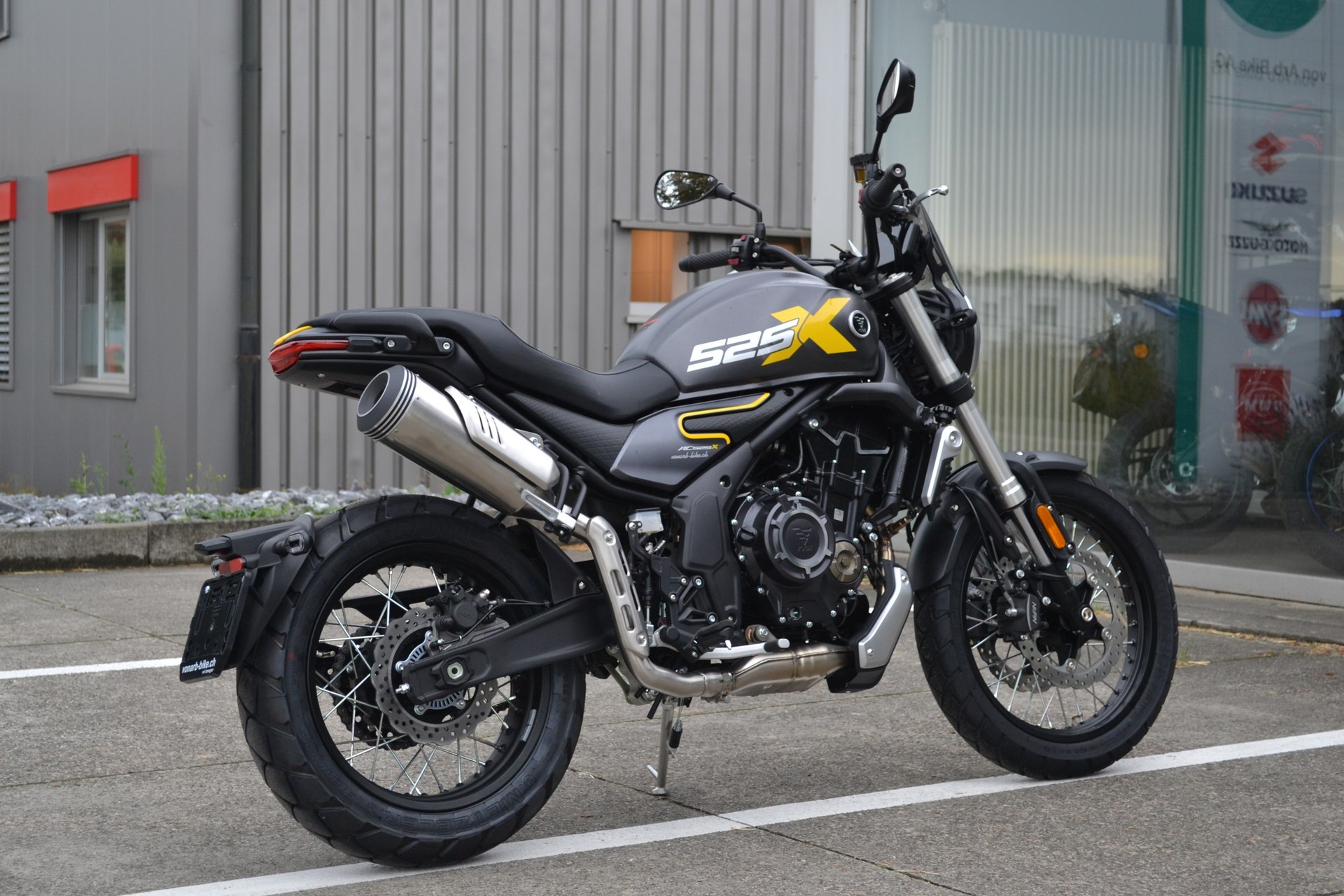 VOGE 525 ACX ABS-showroom-element-2