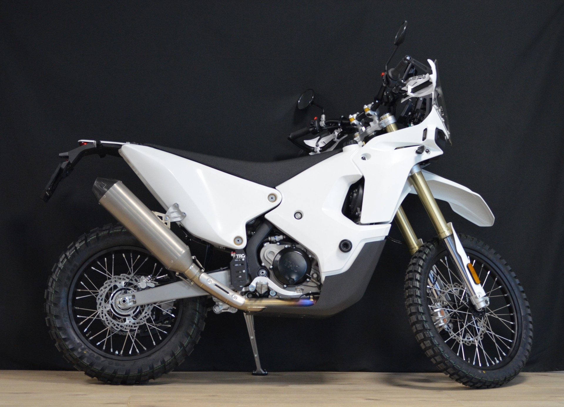 KOVE 450 Rally Dakar Replica-showroom-element-3