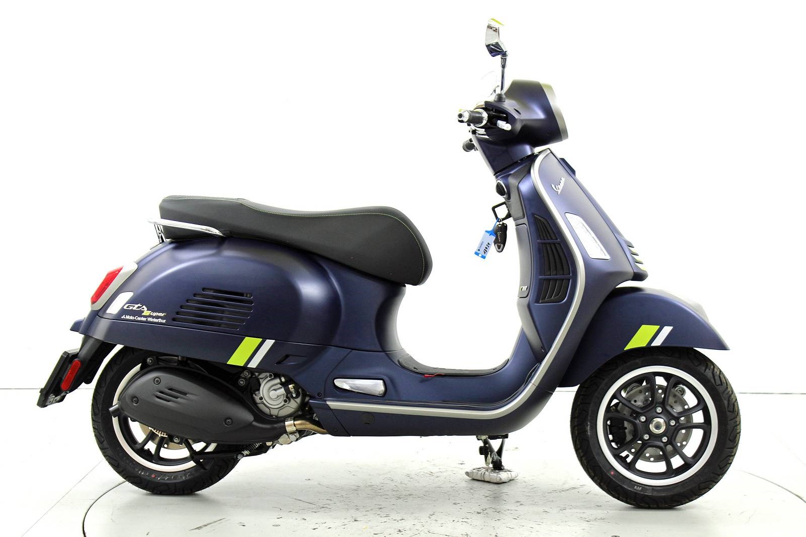 PIAGGIO Vespa GTS 300 Super Tech ABS-image-3